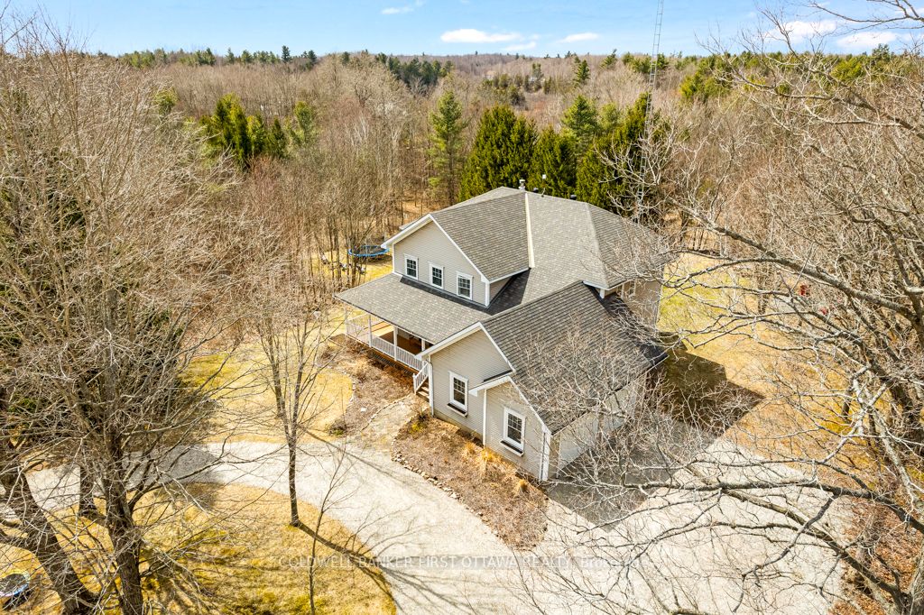 144 Mclaren Drive Property Photo 1