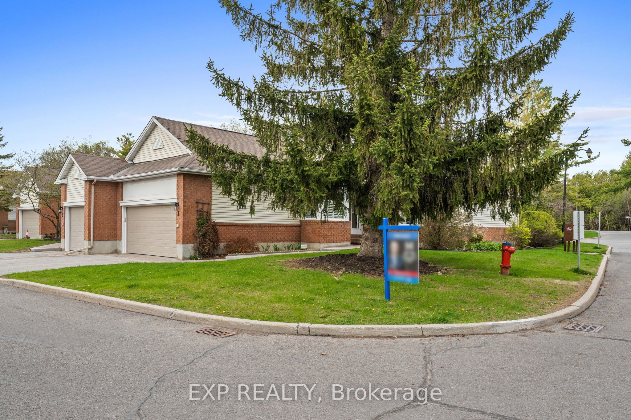 1 Heather Glen Court Property Photo 5