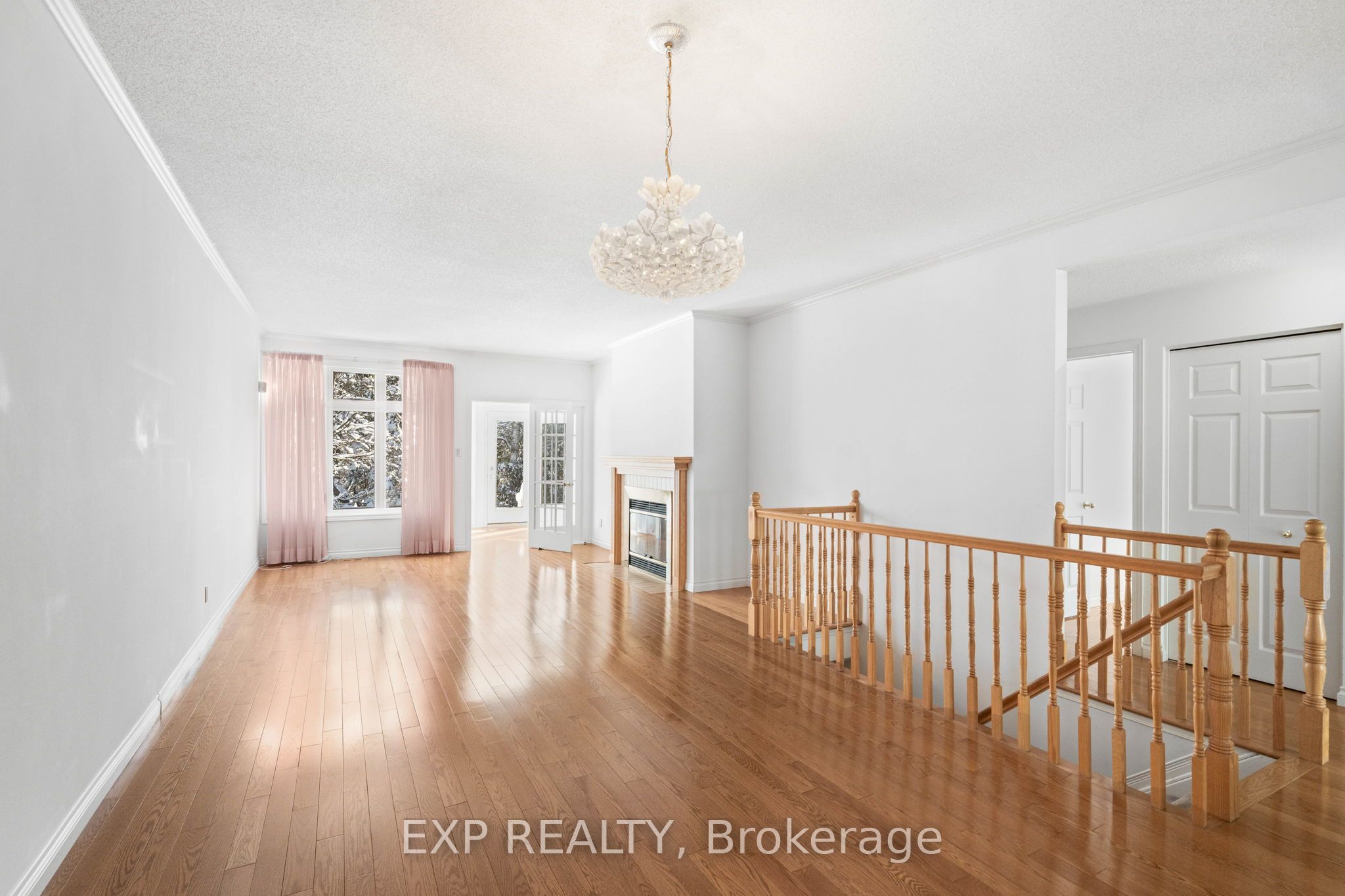 1 Heather Glen Court Property Photo 8