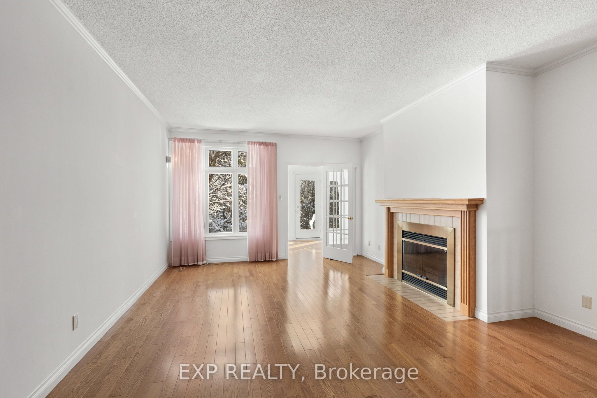 1 Heather Glen Court Property Photo 9