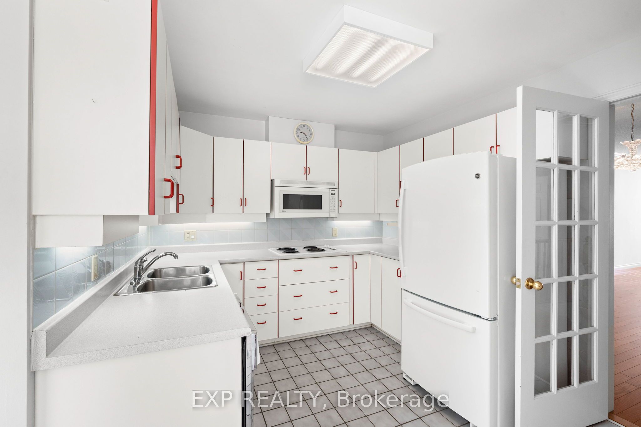 1 Heather Glen Court Property Photo 14