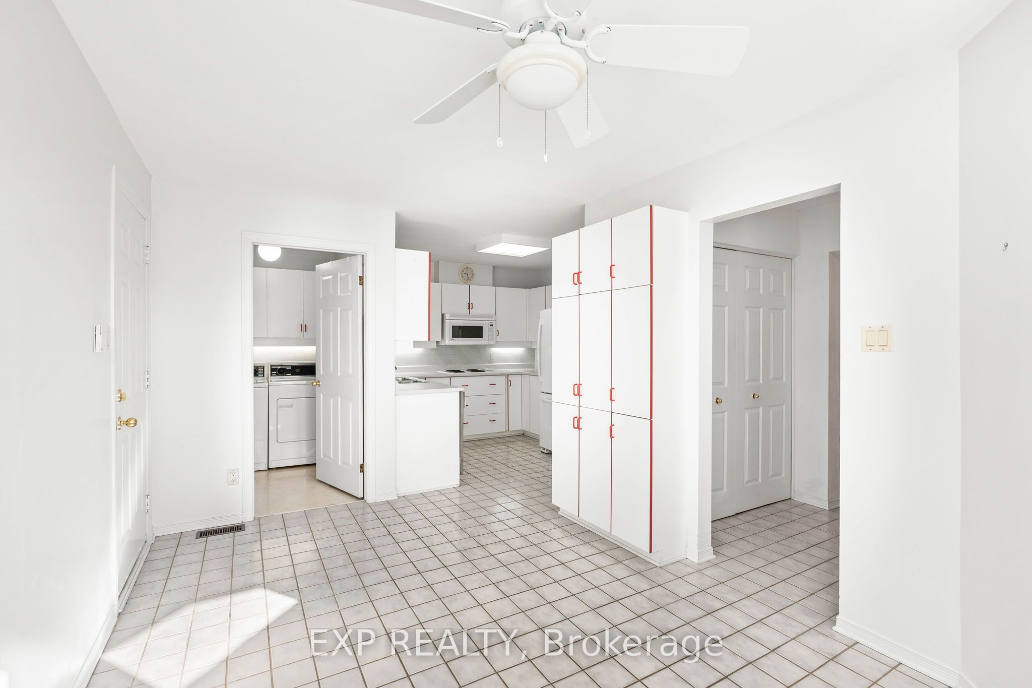 1 Heather Glen Court Property Photo 19