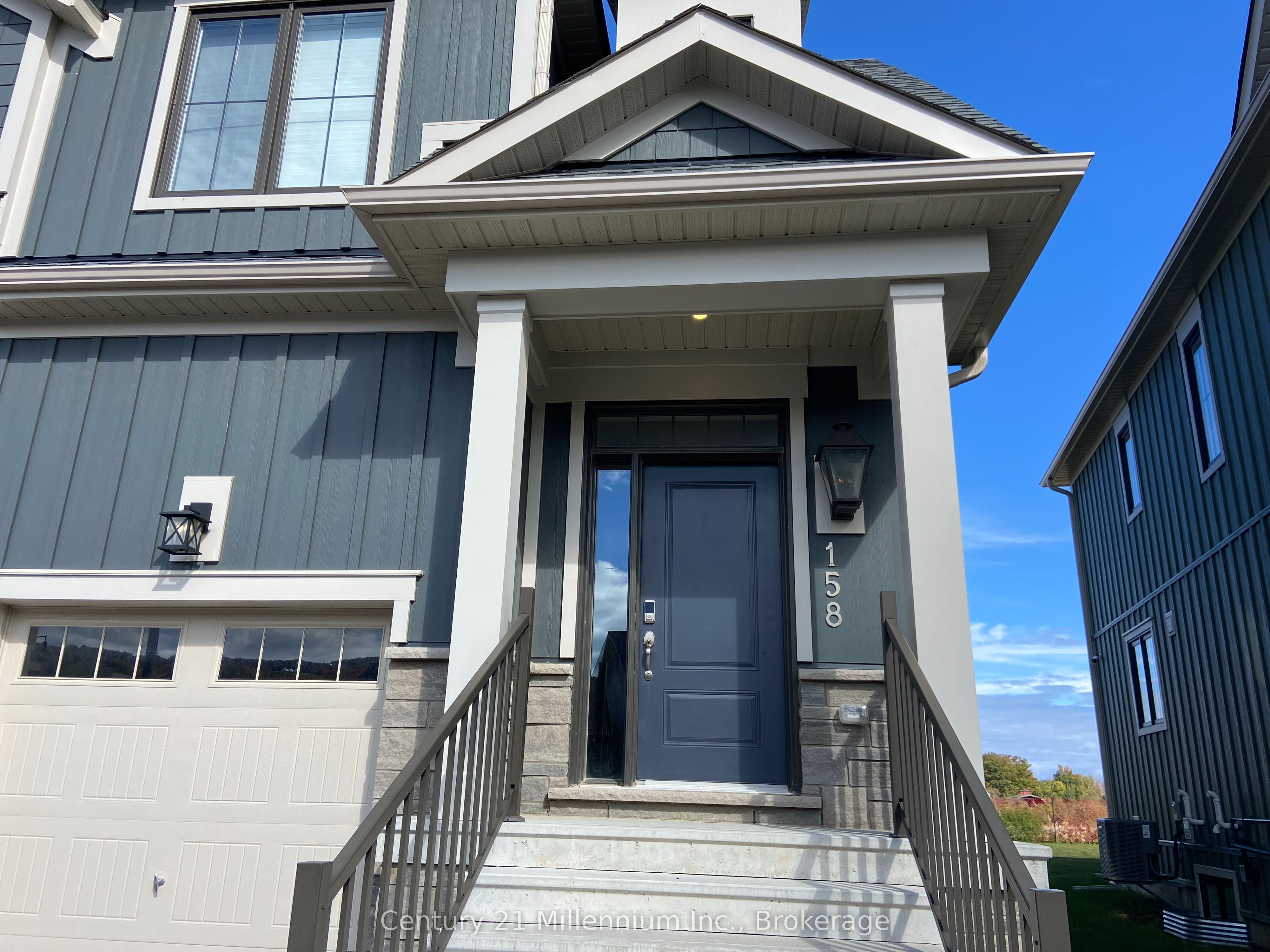 158 Red Pine Street Property Photo 4