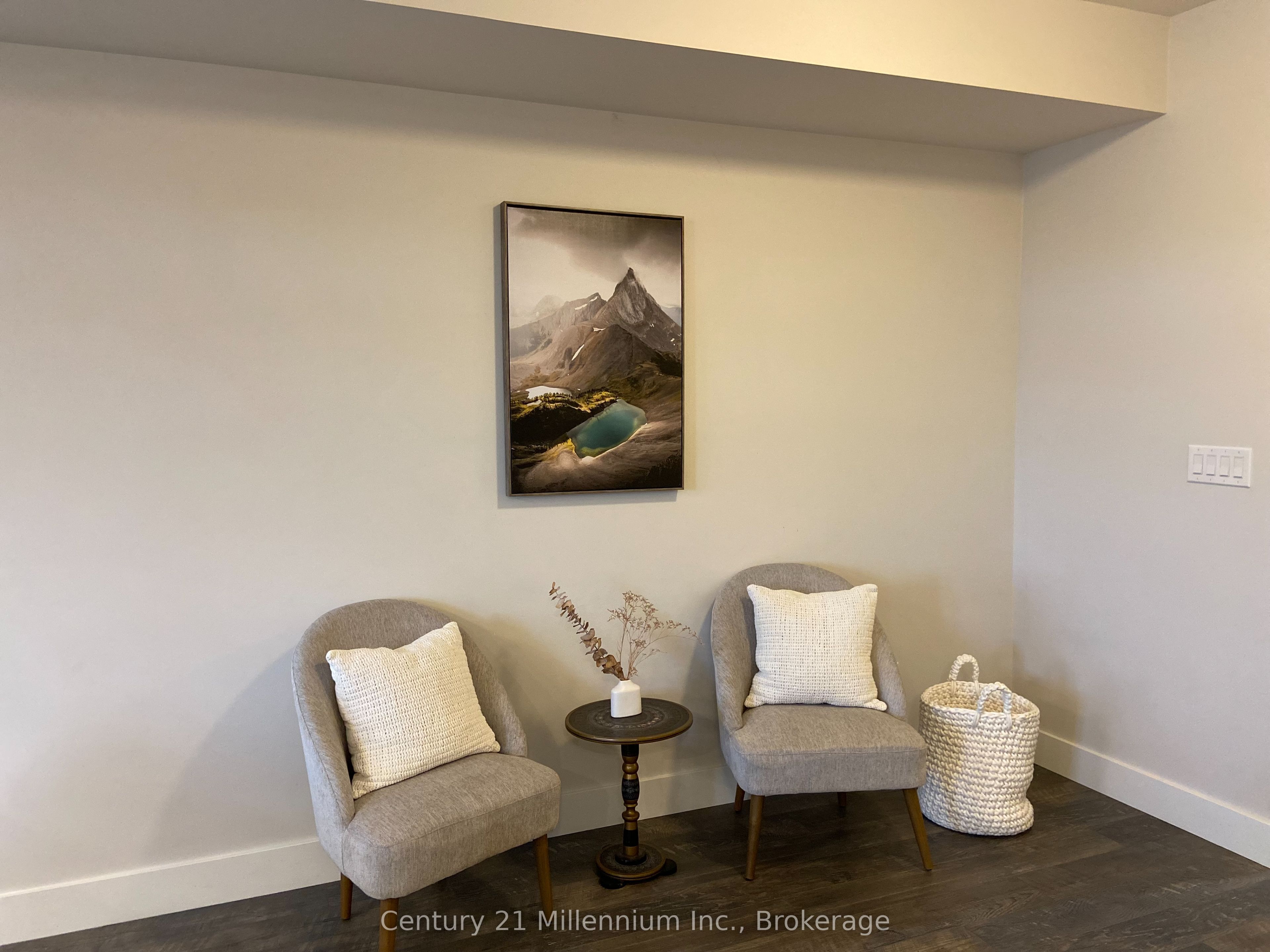158 Red Pine Street Property Photo 9