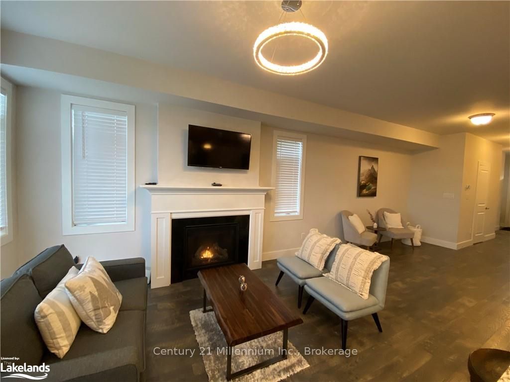 158 Red Pine Street Property Photo 11