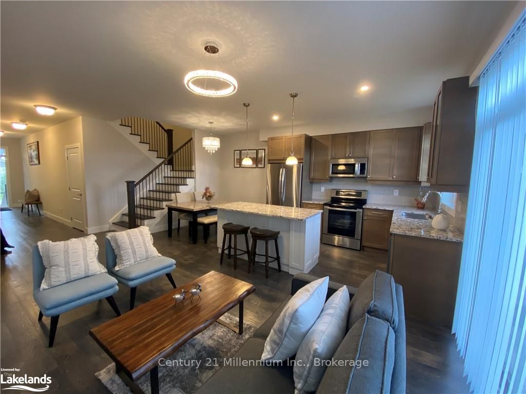 158 Red Pine Street Property Photo 12