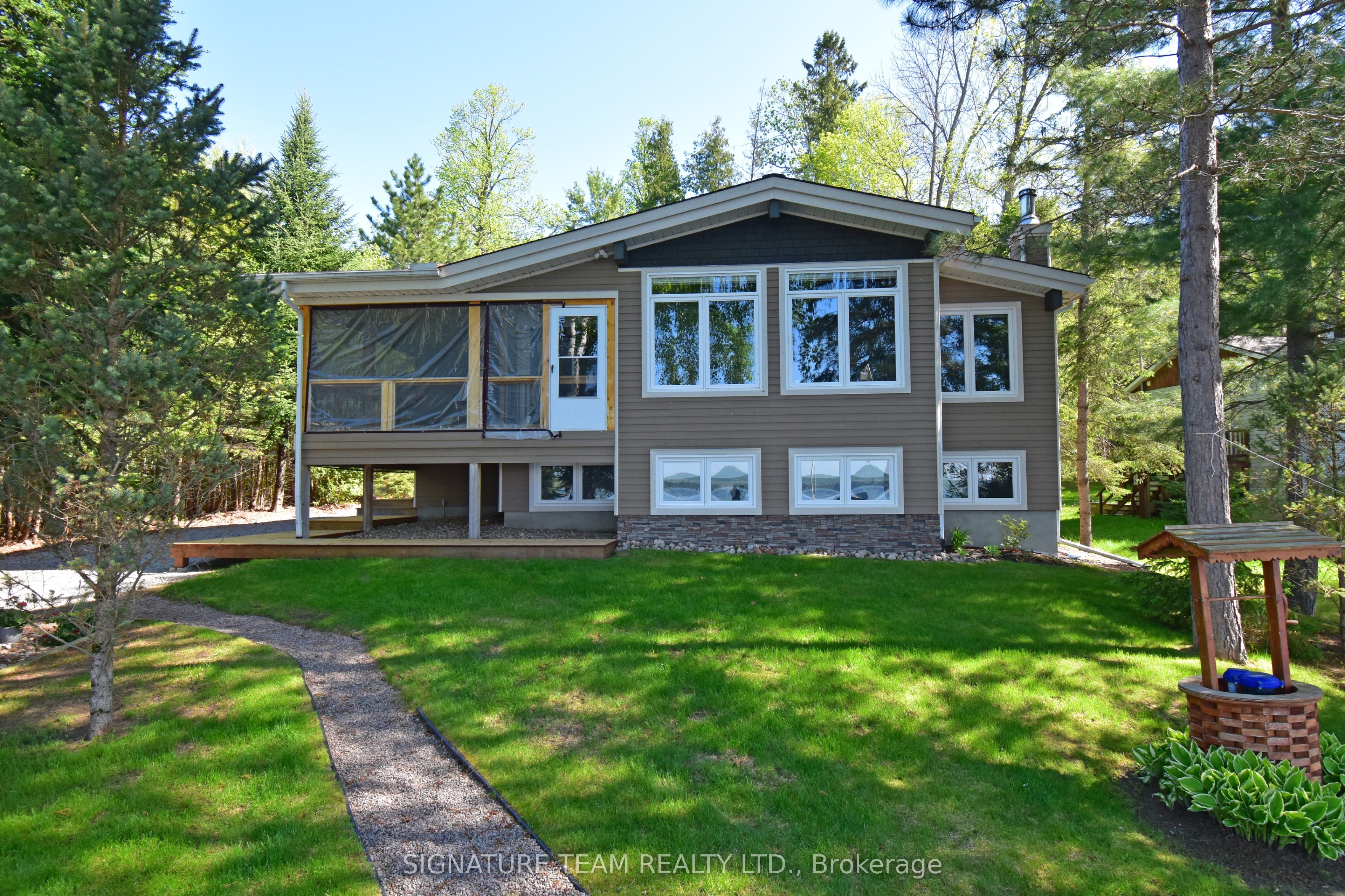 4642A Round Lake Road
