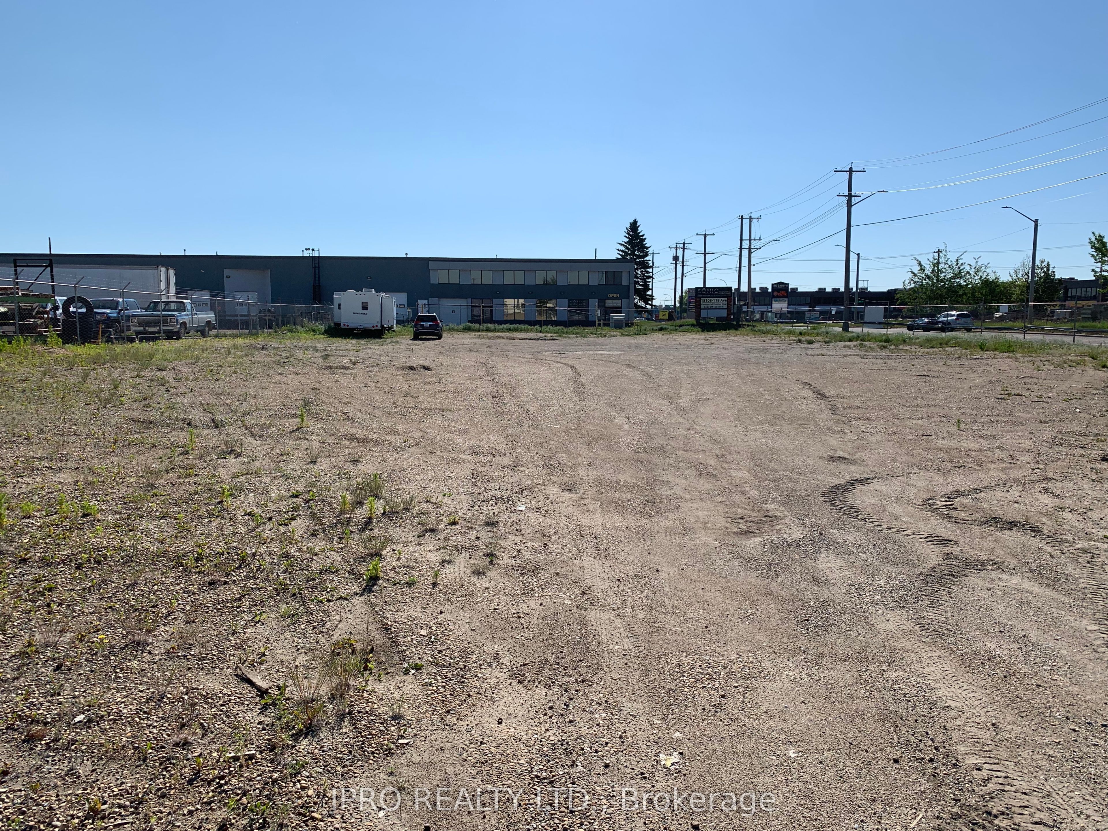15140 118 Avenue Property Photo 6