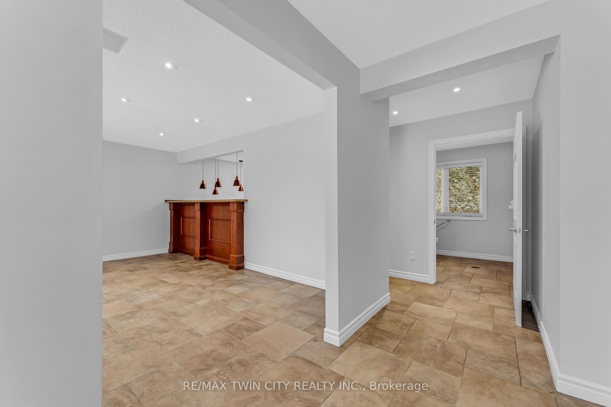9565 Wellington Rd 124 Road Property Photo 14