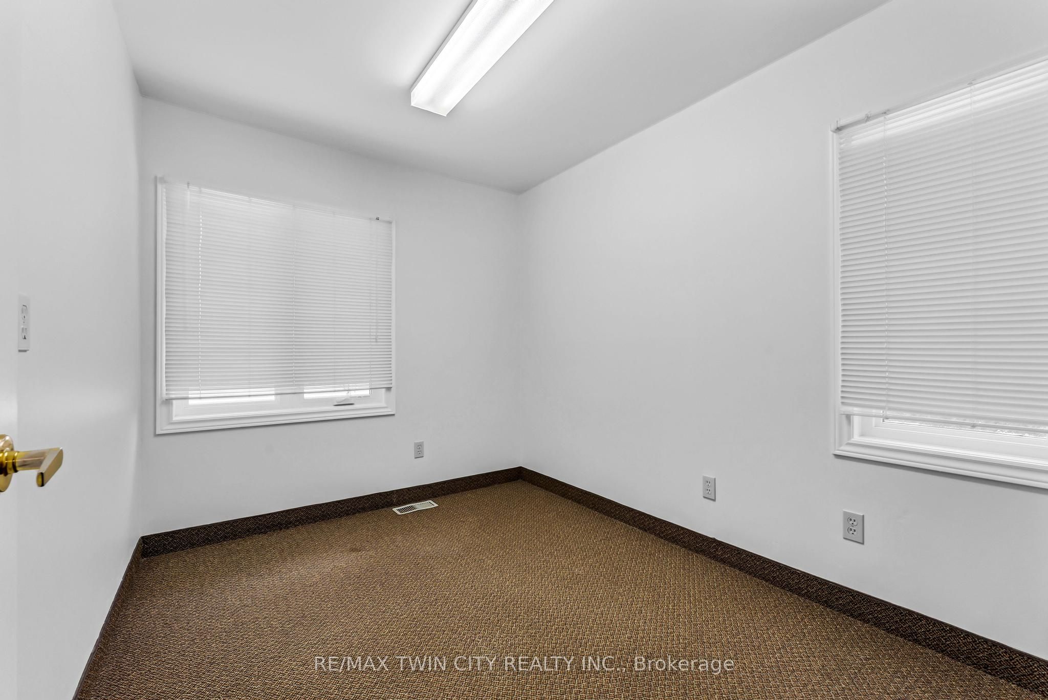 9565 Wellington Rd 124 Road Property Photo 34