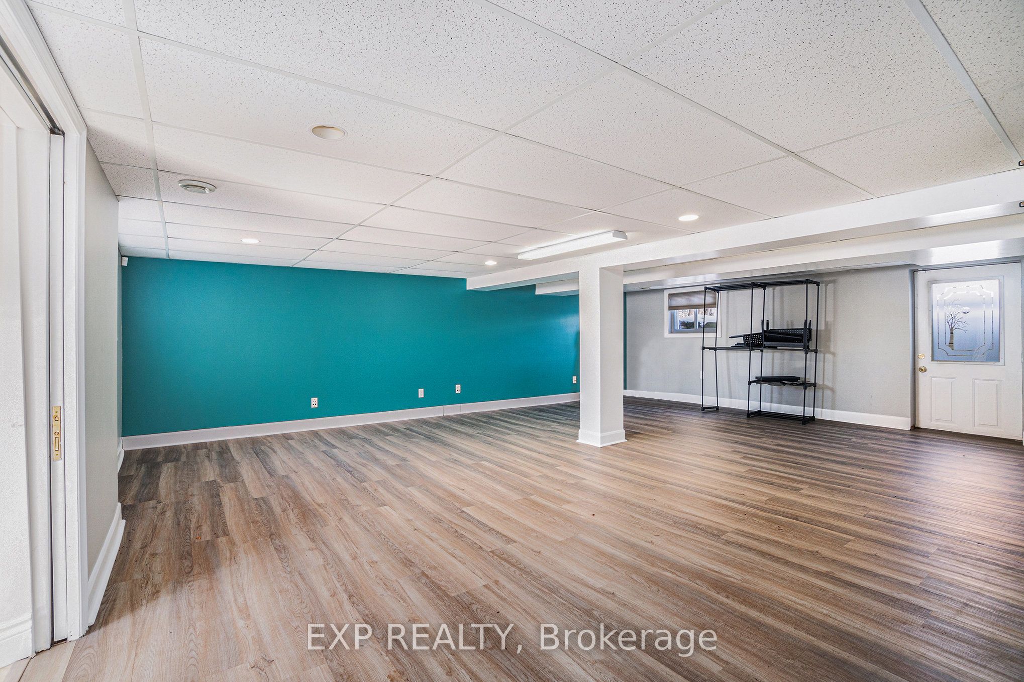 2147 Mer Bleue Road Property Photo 12