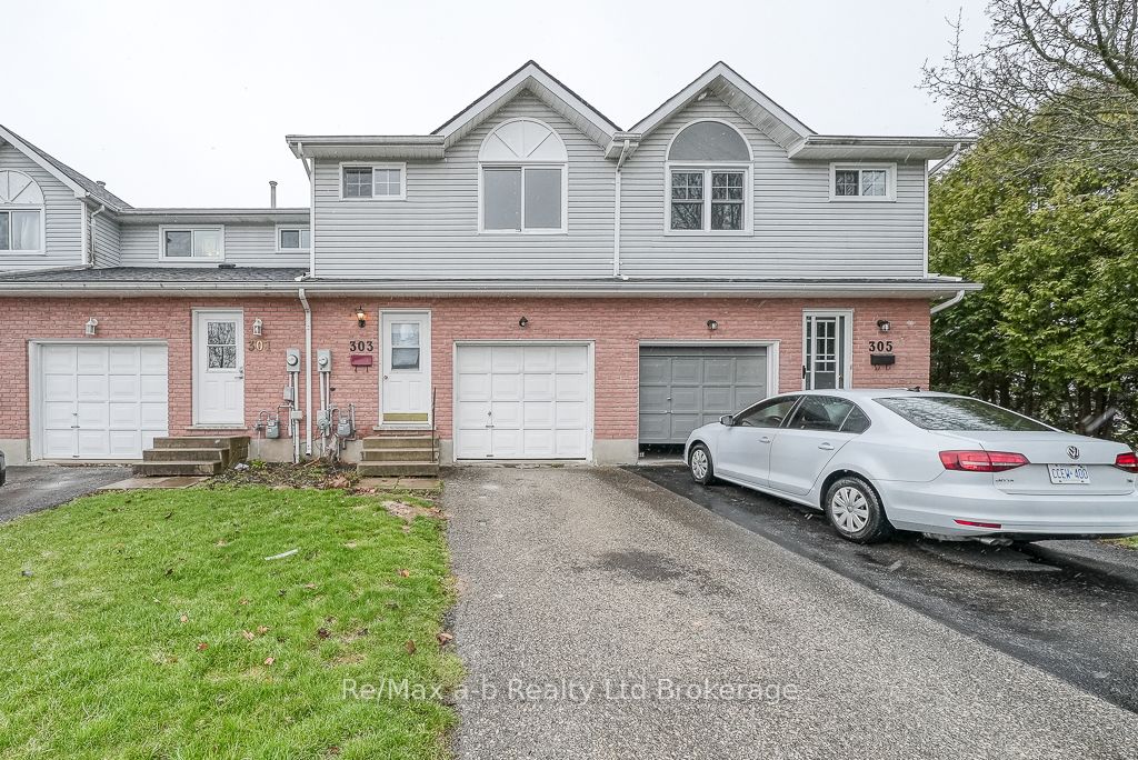 303 Beckett Road Property Photo