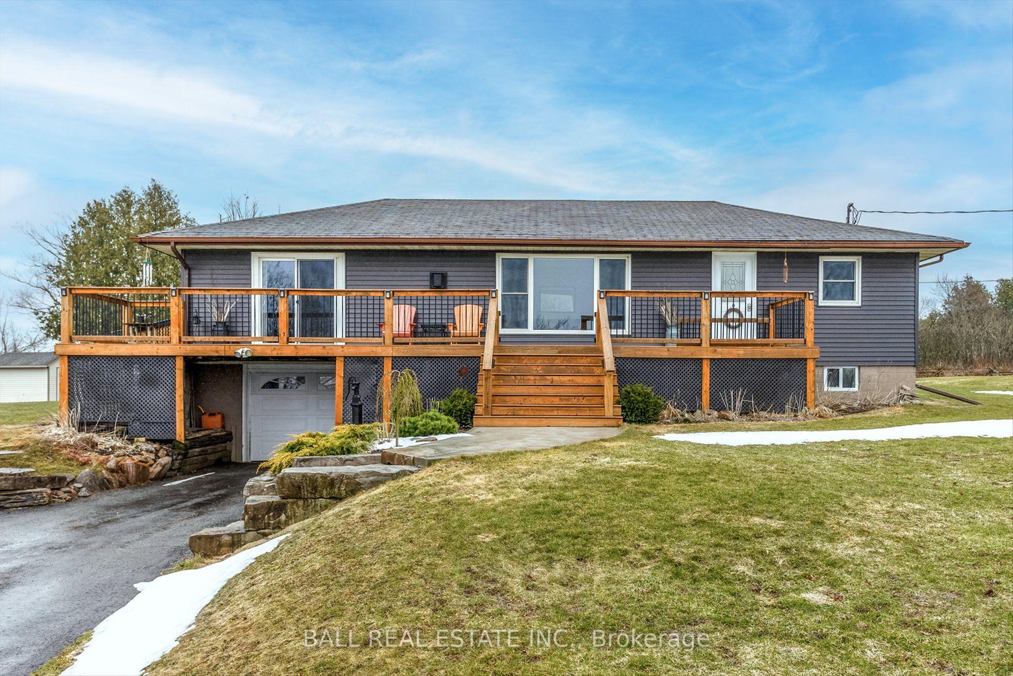 851 Kimberly Drive Property Photo