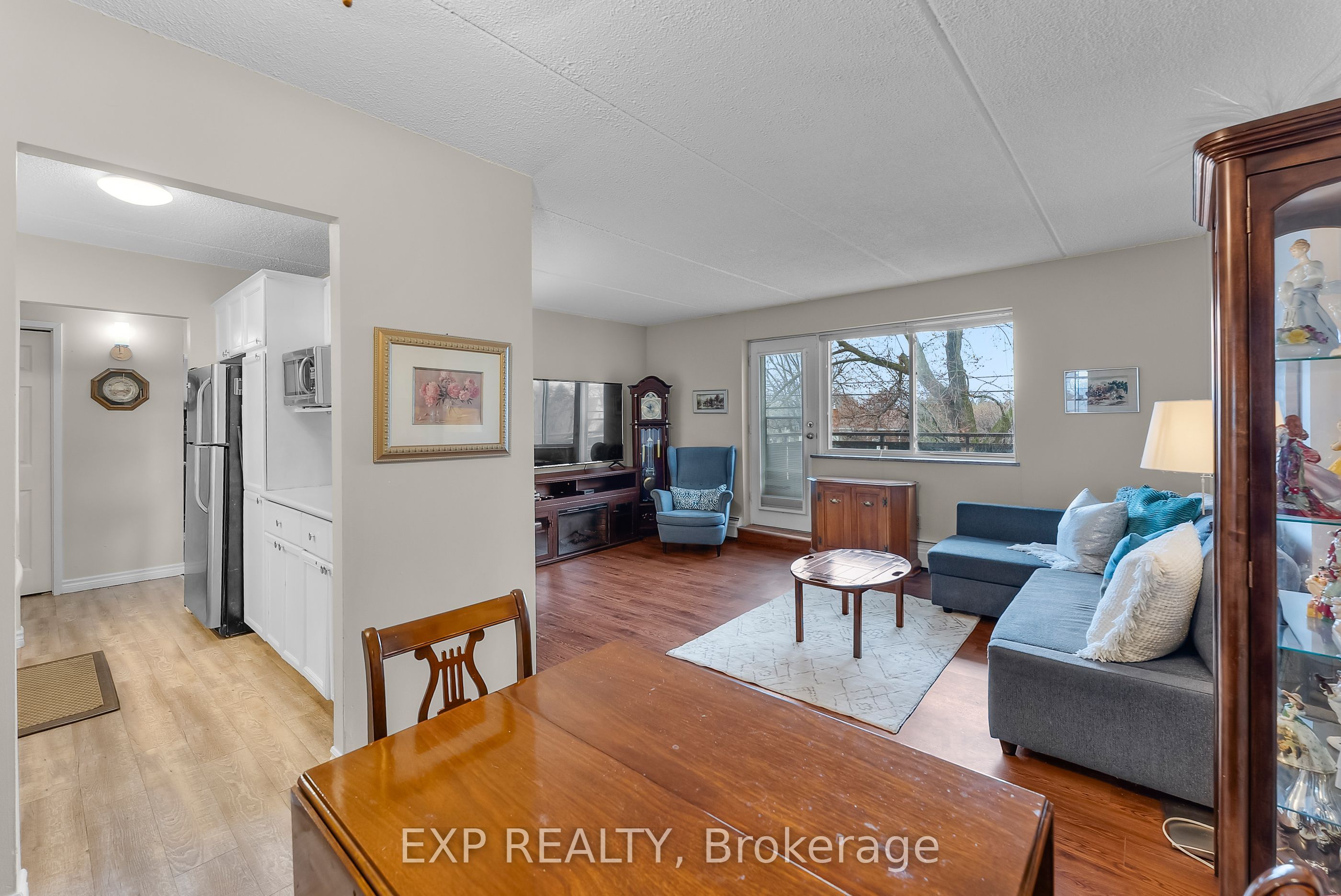 196 Scott Street 222 Property Photo 6