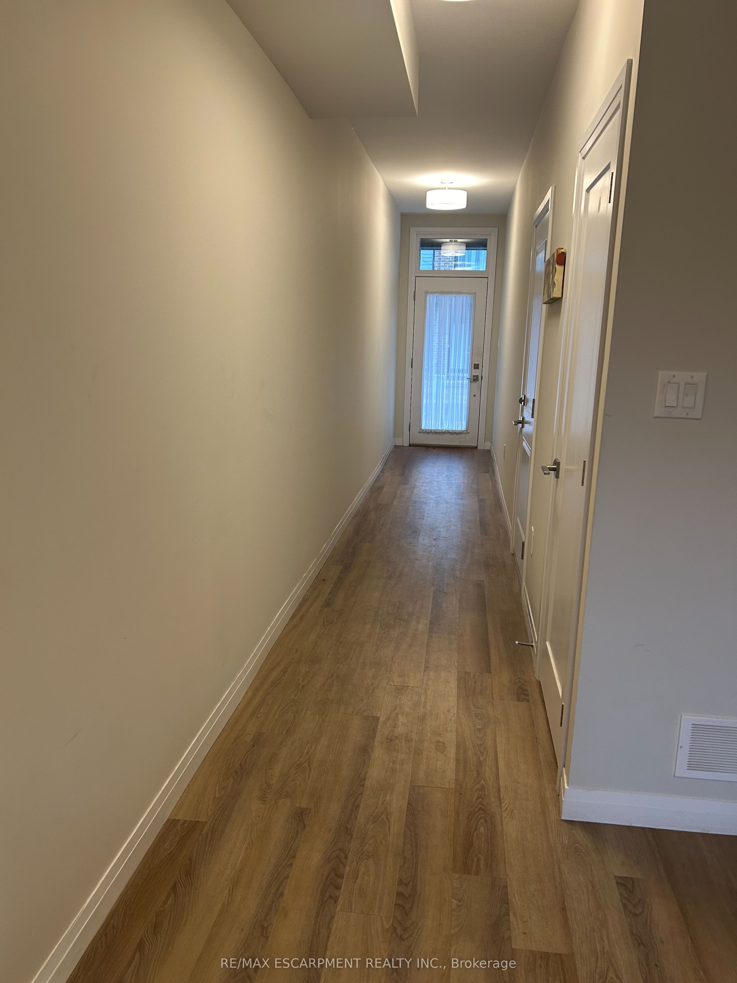 270 Melvin Avenue 15 Property Photo 2