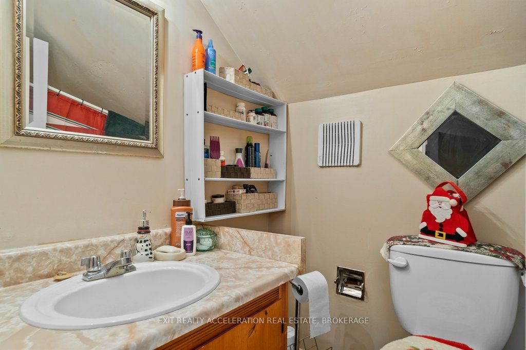 30 Bridge Street Property Photo 18