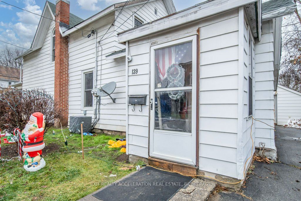 30 Bridge Street Property Photo 21