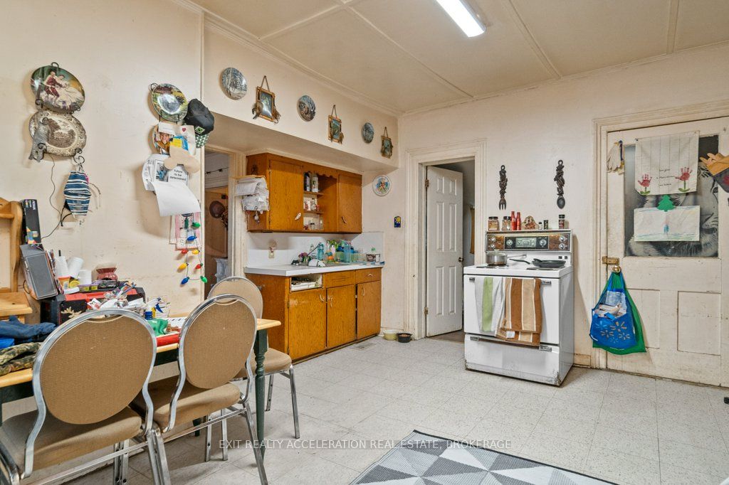 30 Bridge Street Property Photo 24