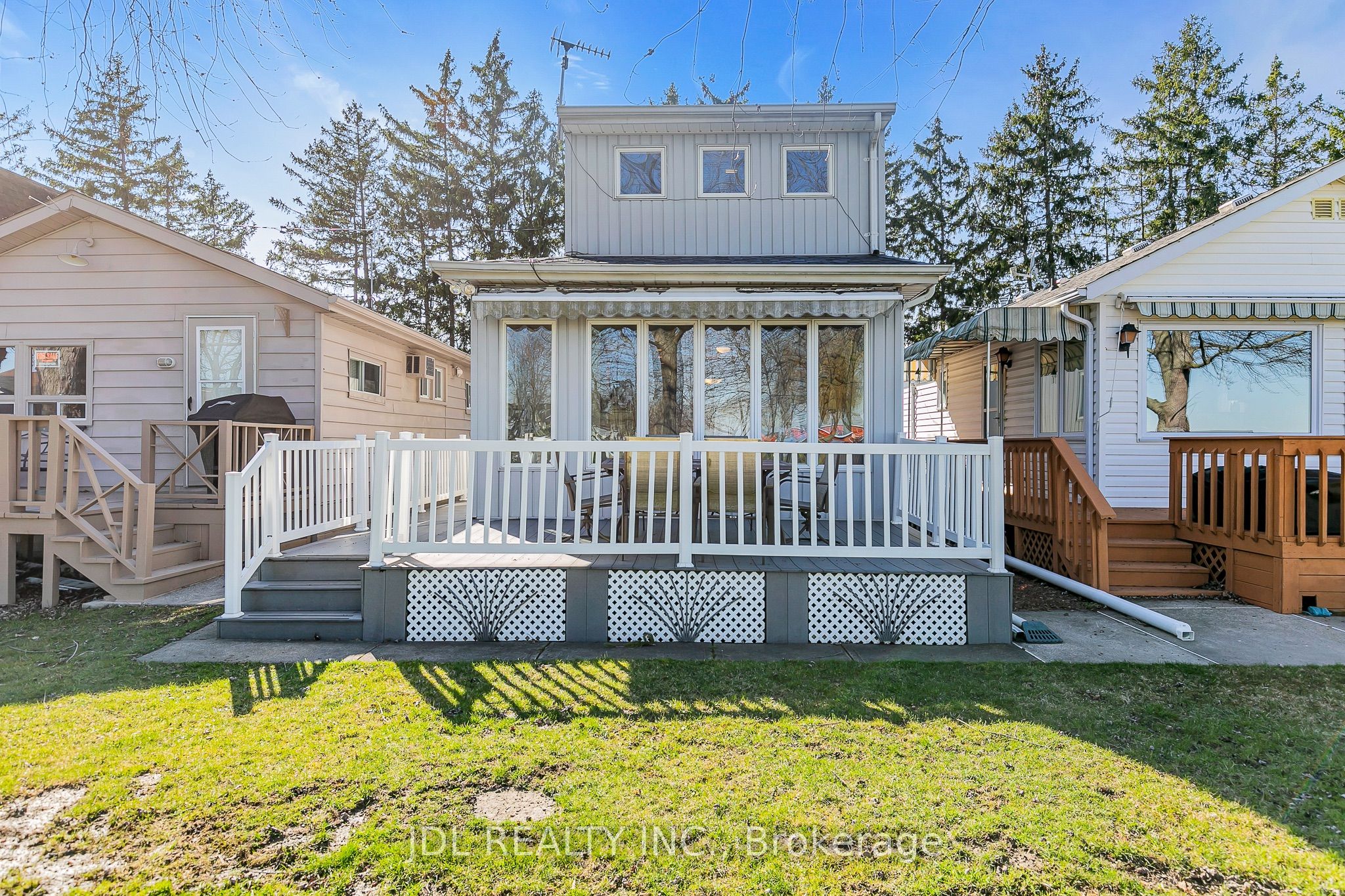 #05 - 1192 Shoreline Avenue Property Photo