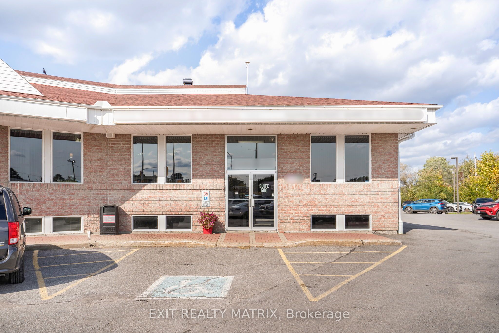 #500 - 1 Main Street Property Photo 4