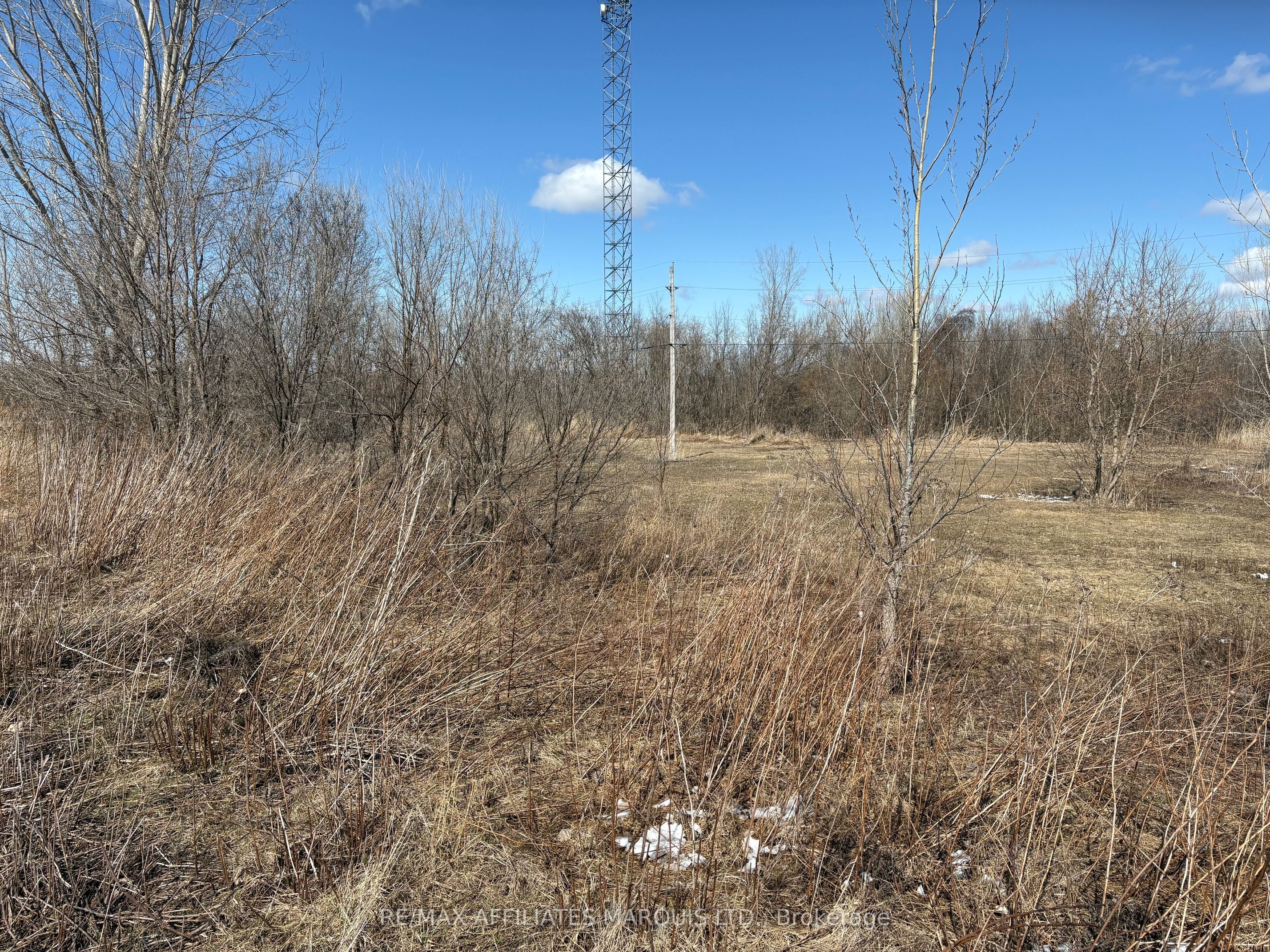 718 Tollgate Road Property Photo 4
