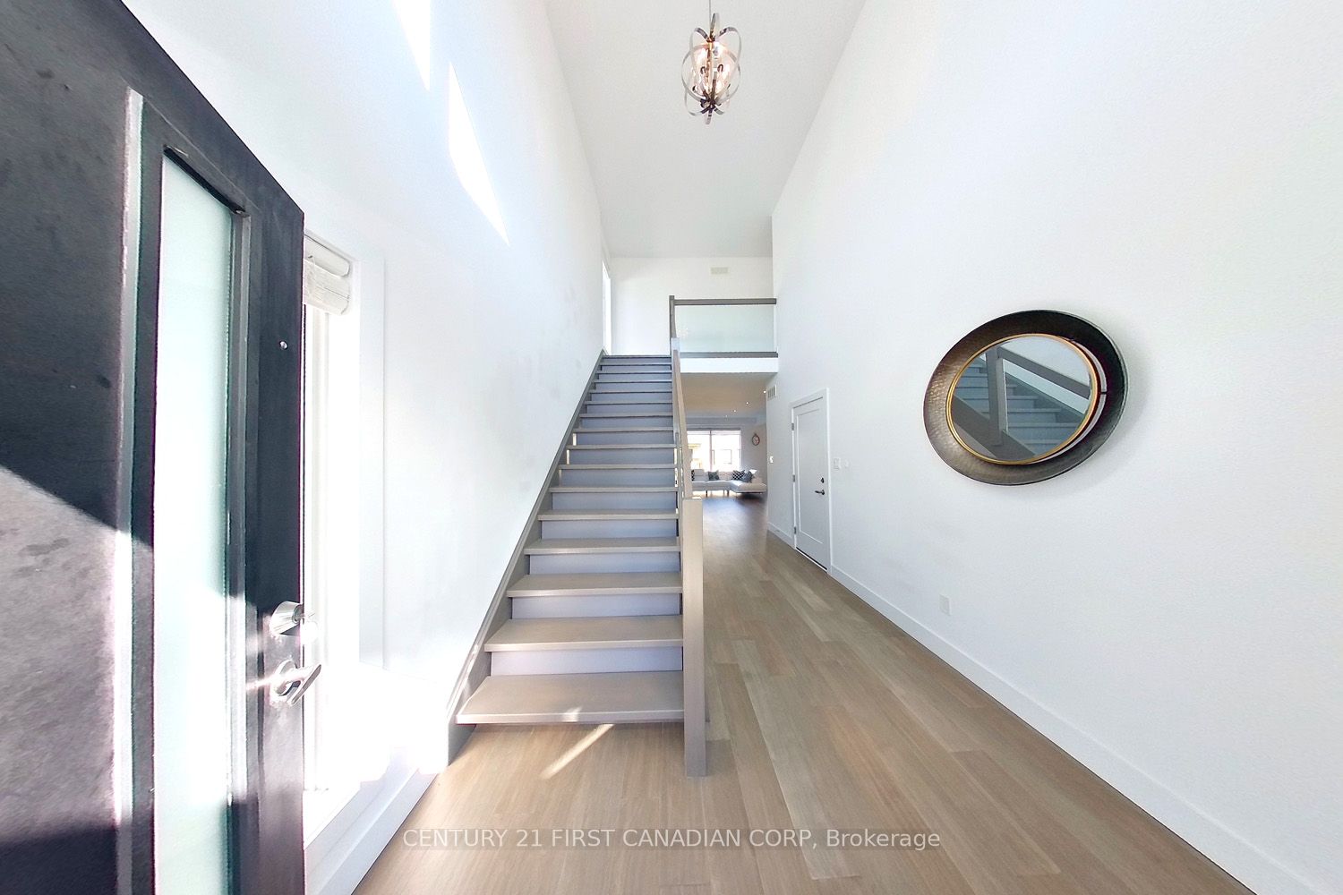 #30 - 1820 Canvas Way Property Photo 4