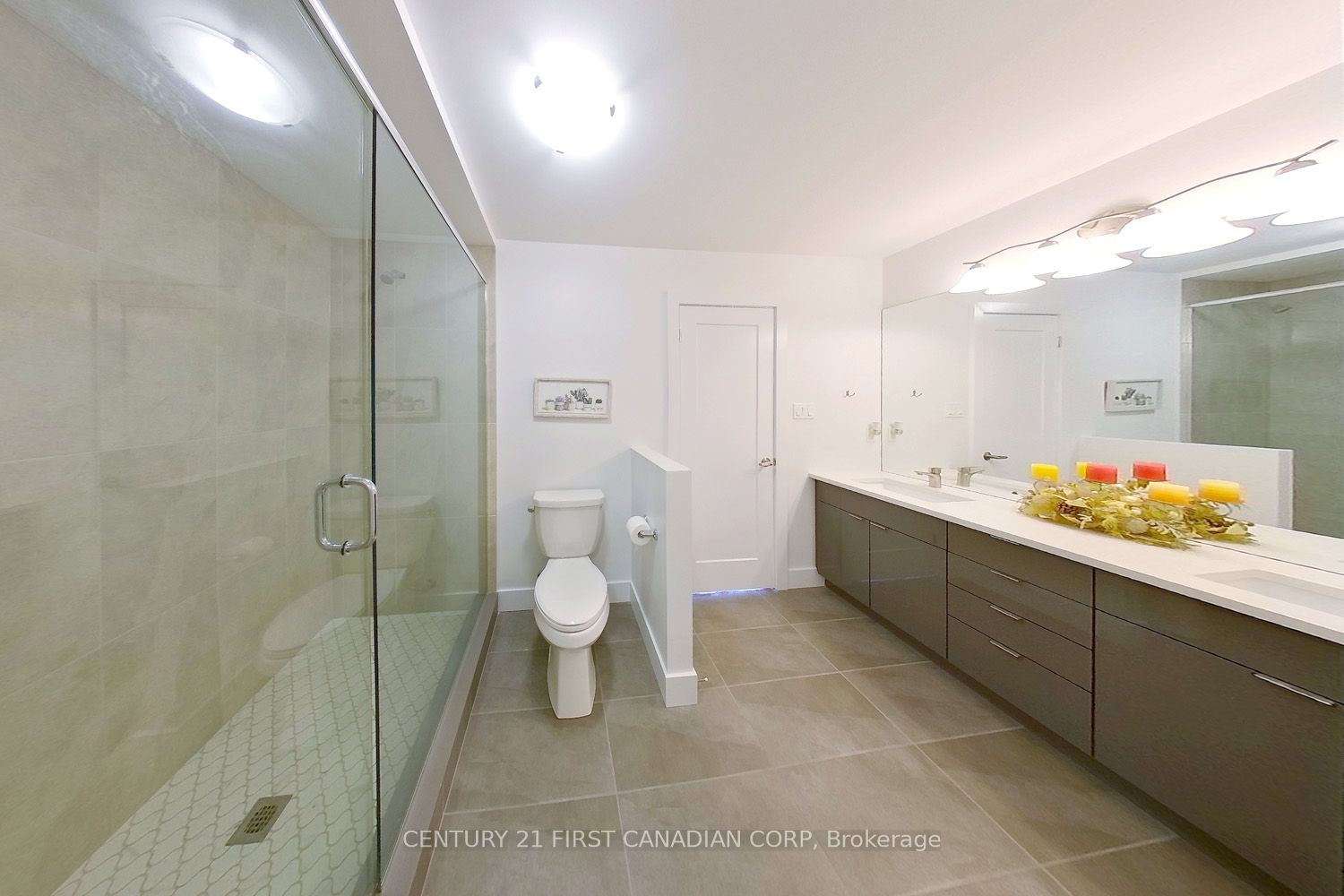 #30 - 1820 Canvas Way Property Photo 16