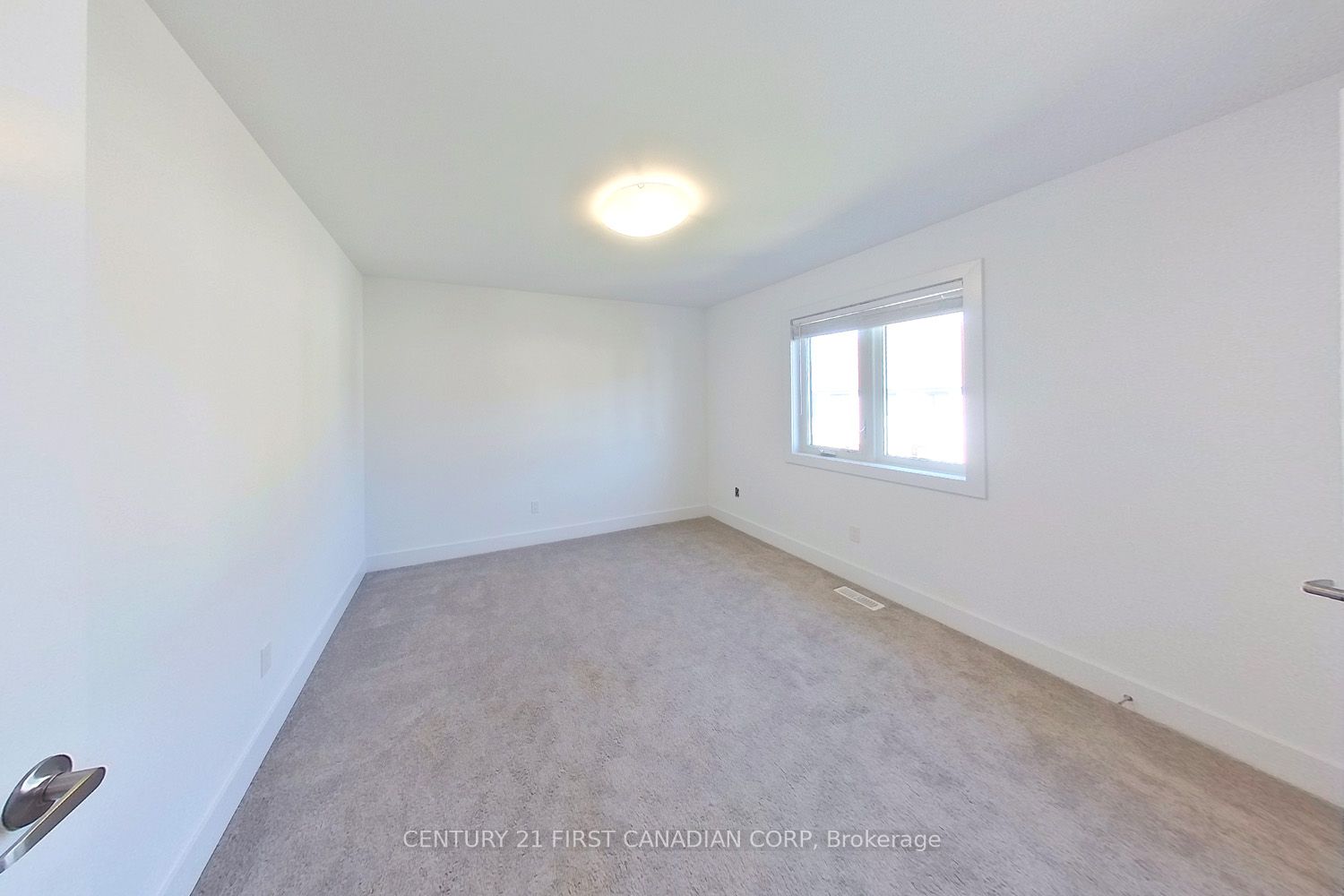 #30 - 1820 Canvas Way Property Photo 18