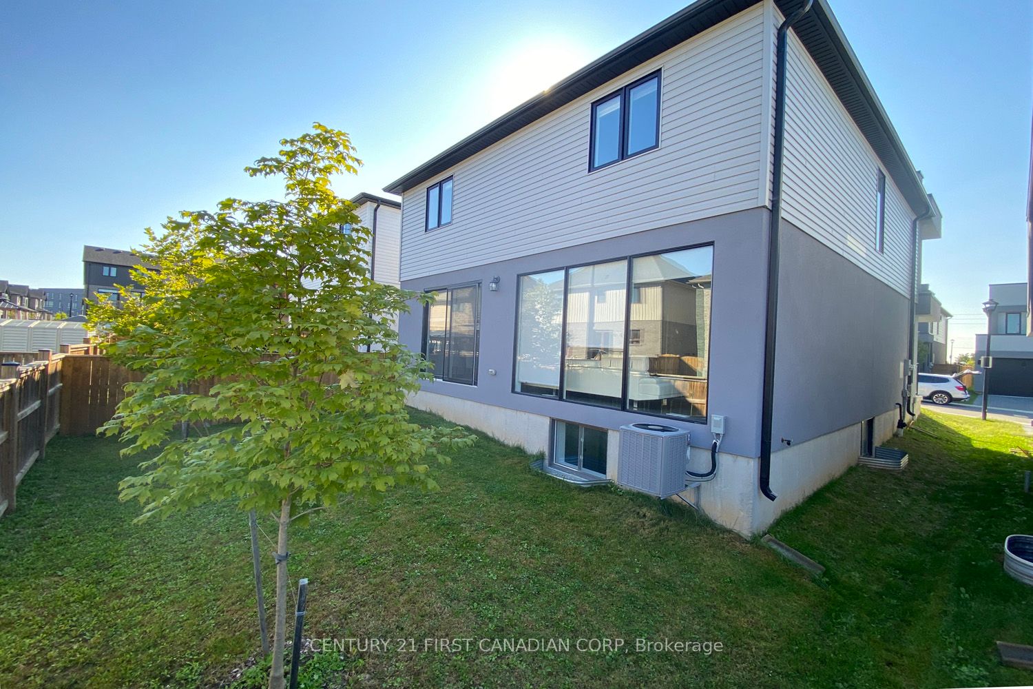 #30 - 1820 Canvas Way Property Photo 27