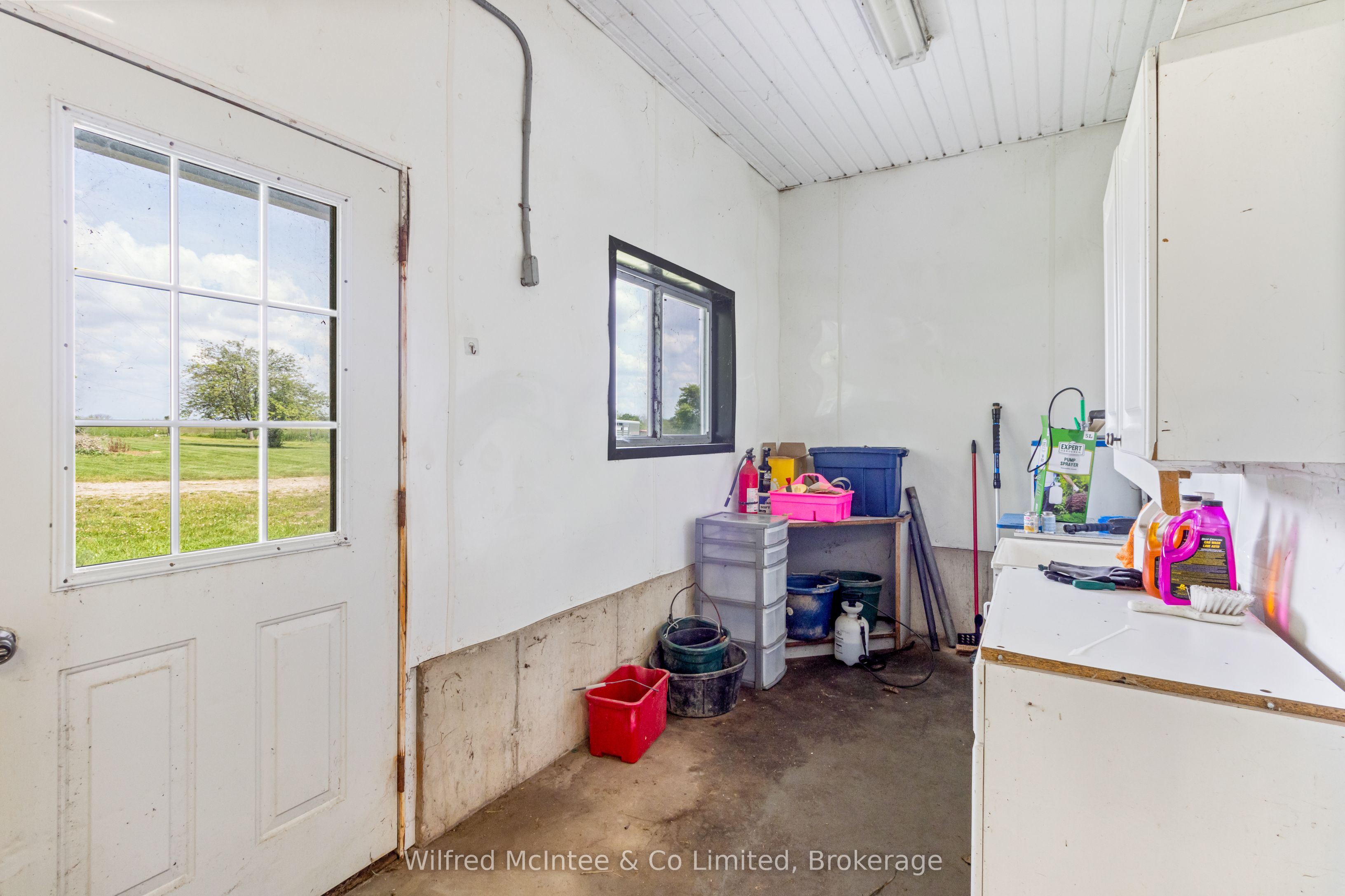 952 Bruce Road 23 Property Photo 31