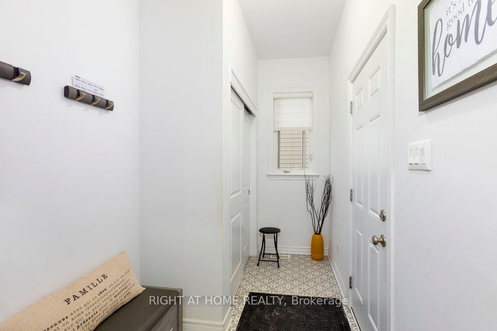 4511 Kelly Farm Drive Property Photo 8