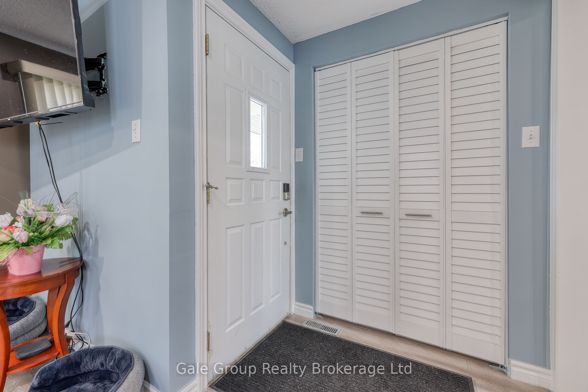 235 Huntingdon Crescent Property Photo 7