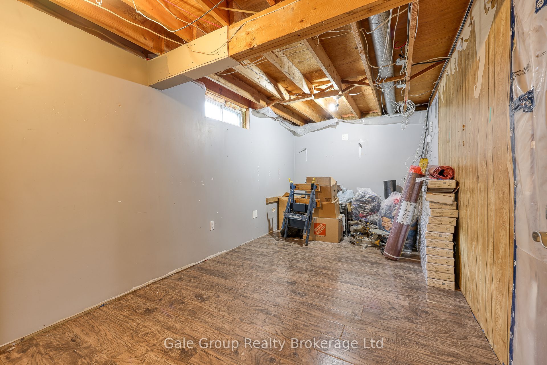 235 Huntingdon Crescent Property Photo 20