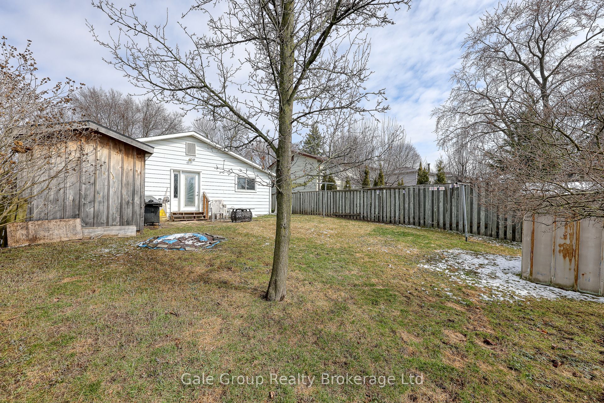 235 Huntingdon Crescent Property Photo 34