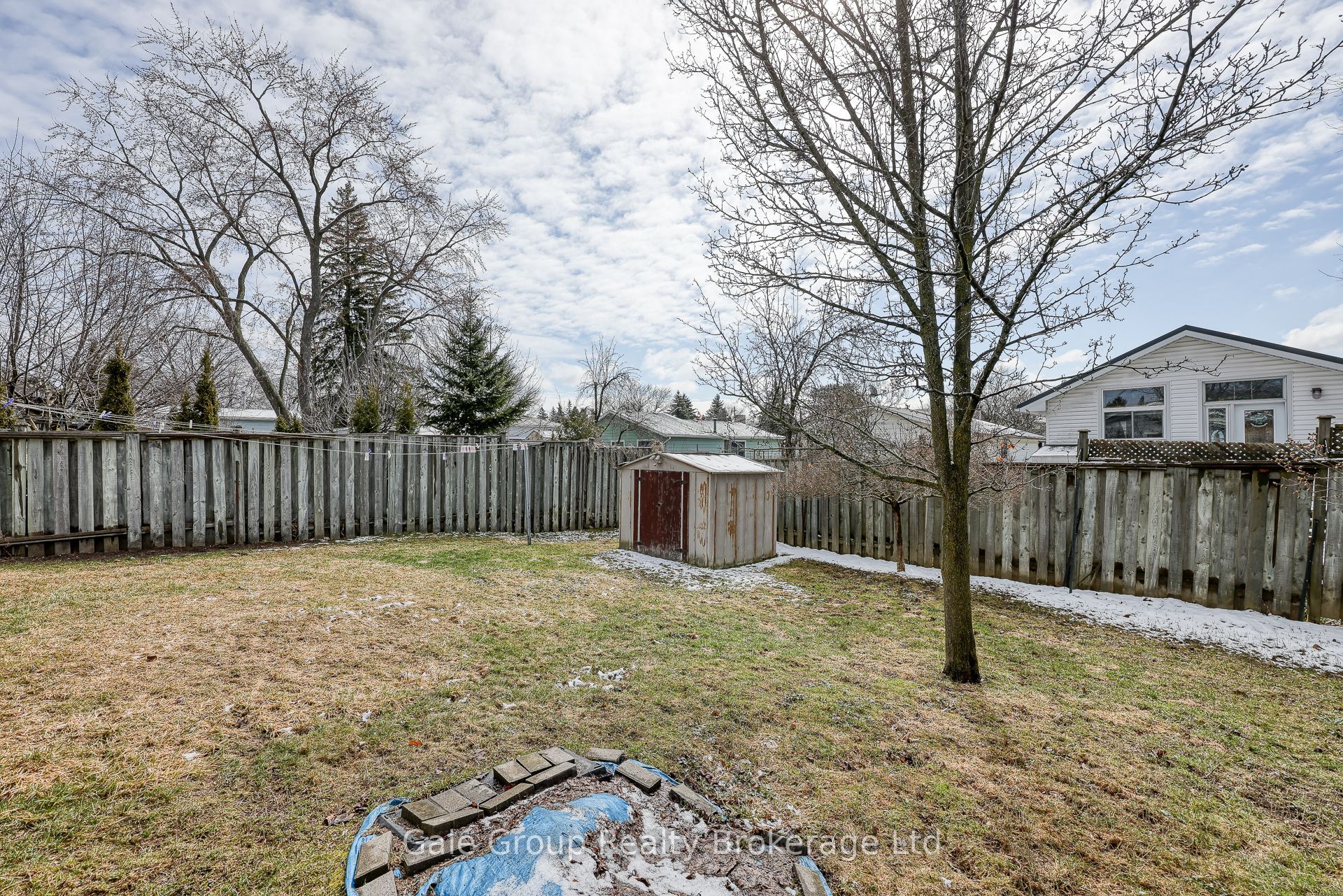 235 Huntingdon Crescent Property Photo 35