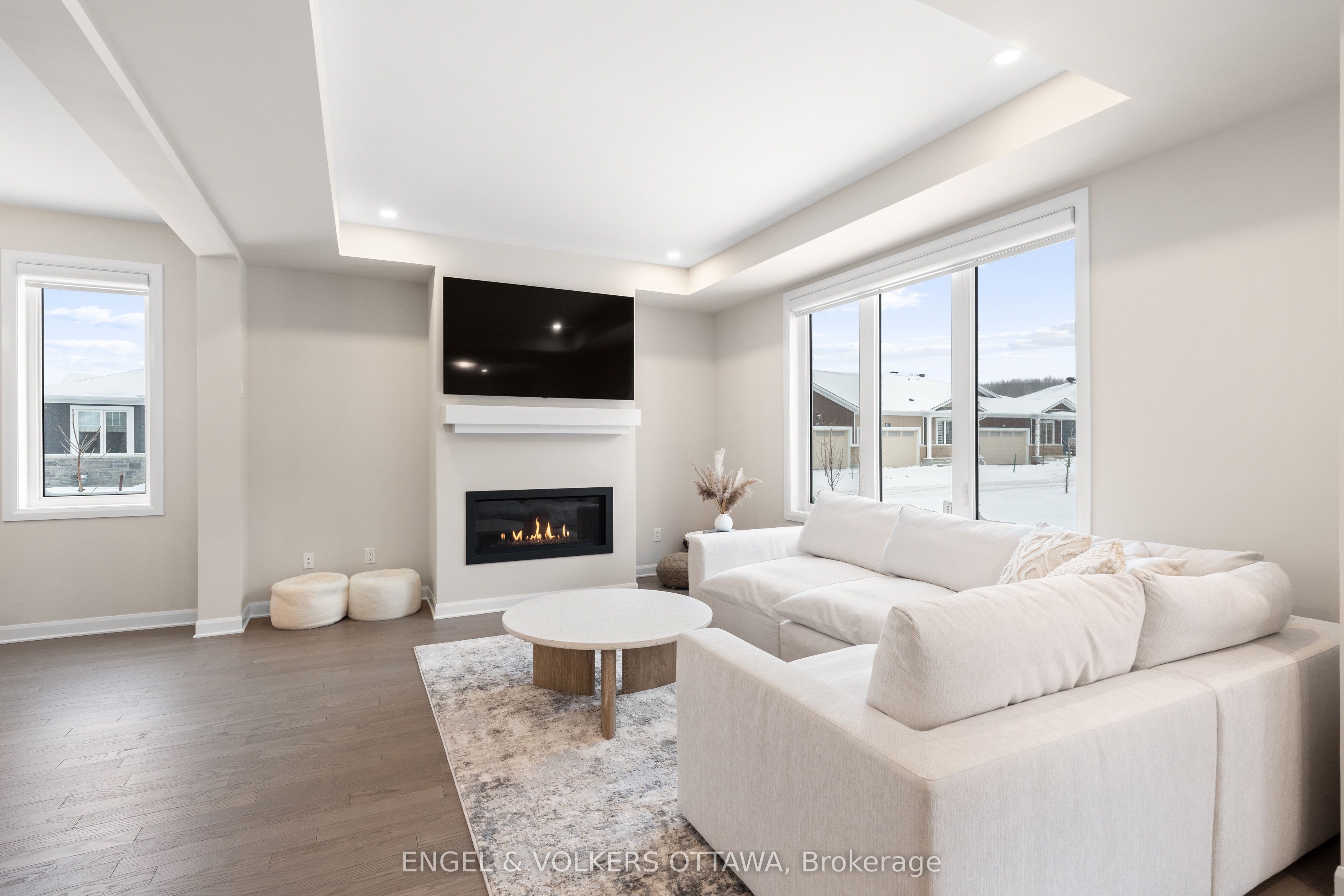 2053 Wanderer Avenue Property Photo 7