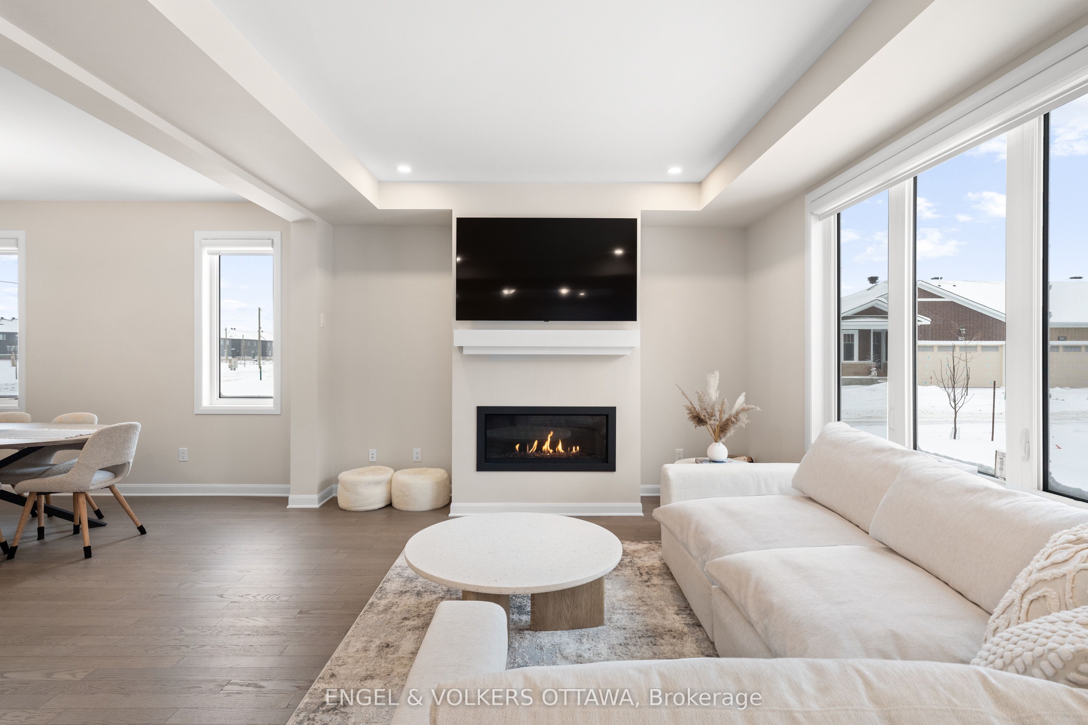 2053 Wanderer Avenue Property Photo 8