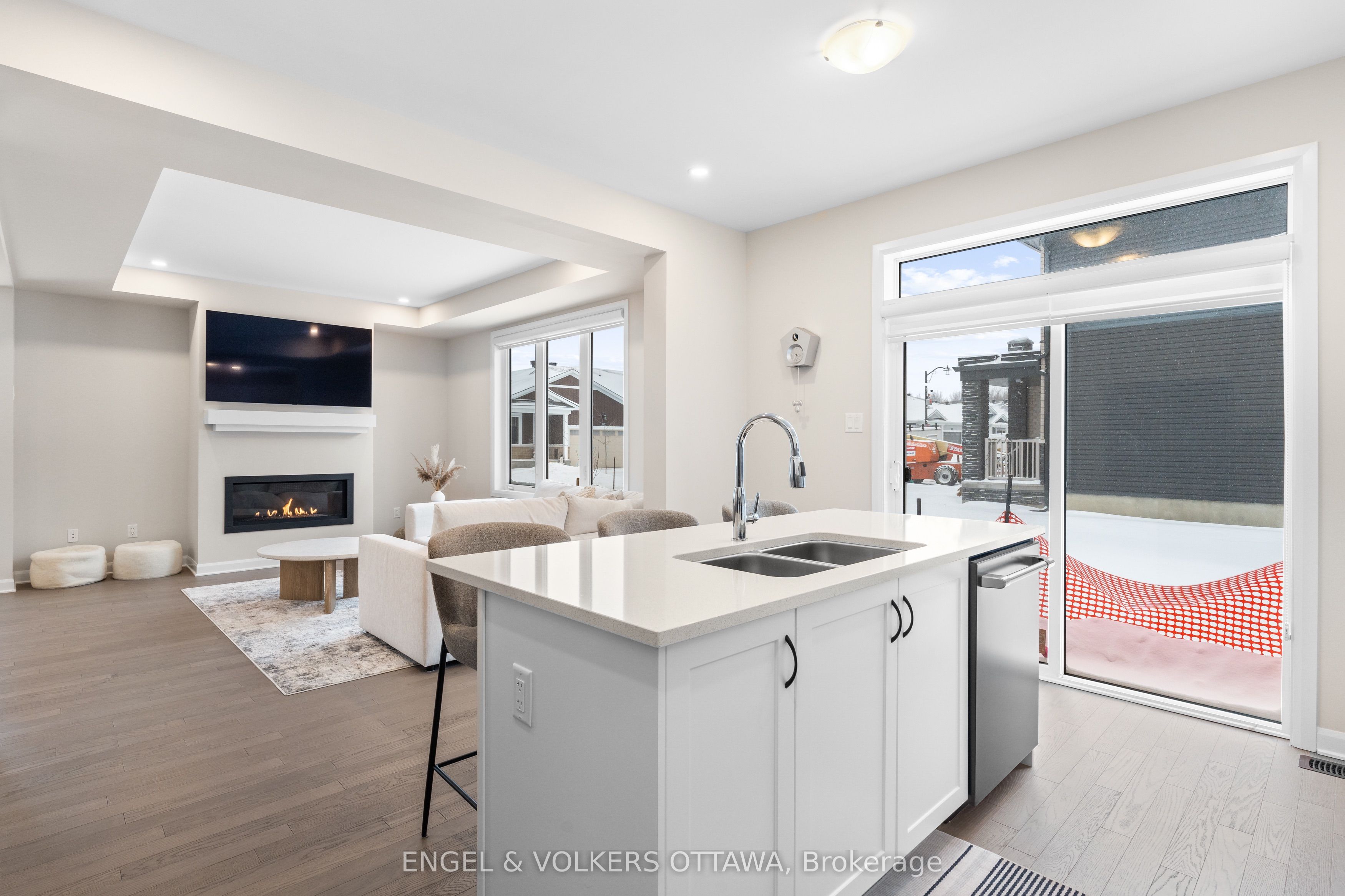 2053 Wanderer Avenue Property Photo 14