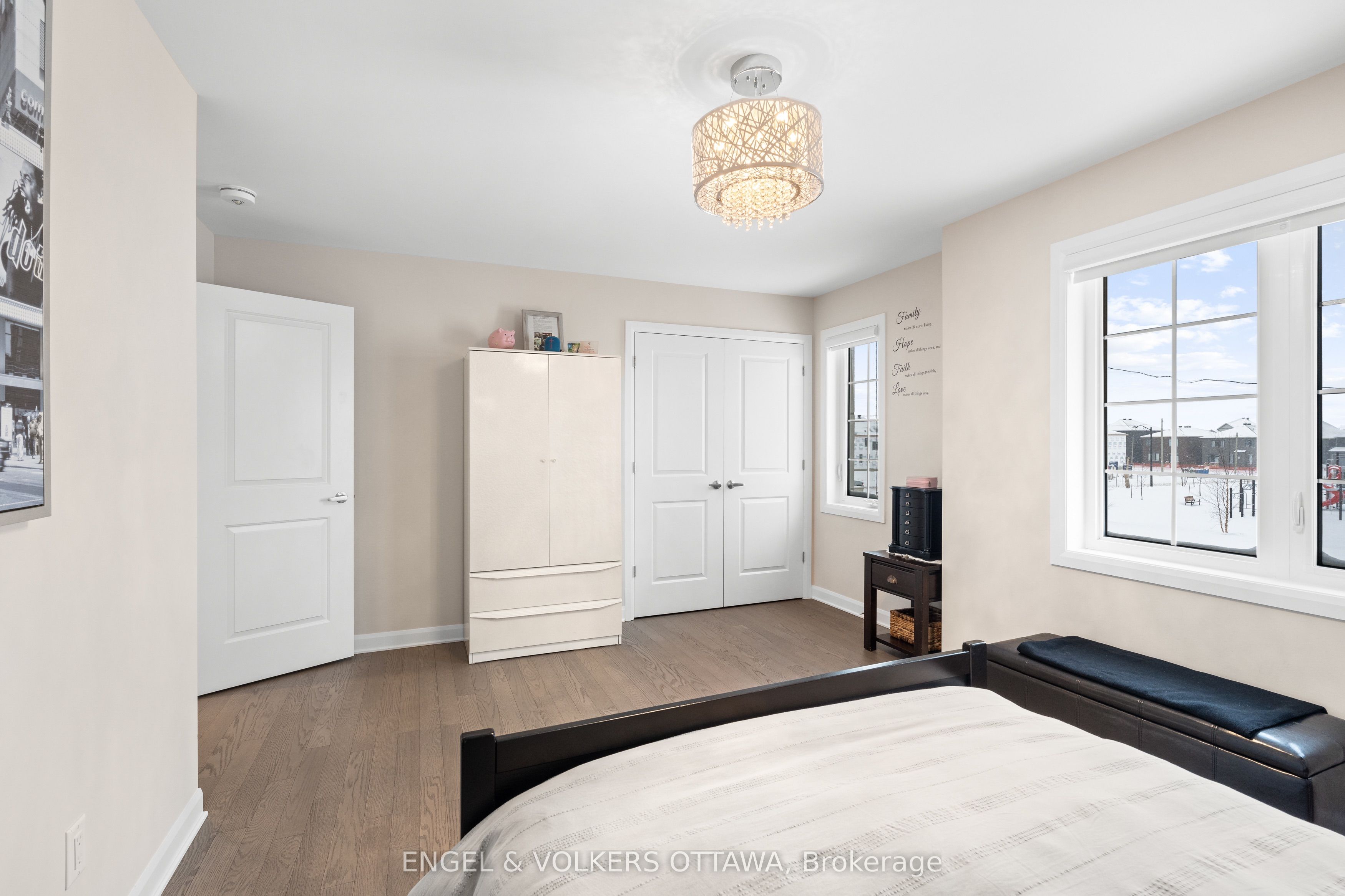 2053 Wanderer Avenue Property Photo 30