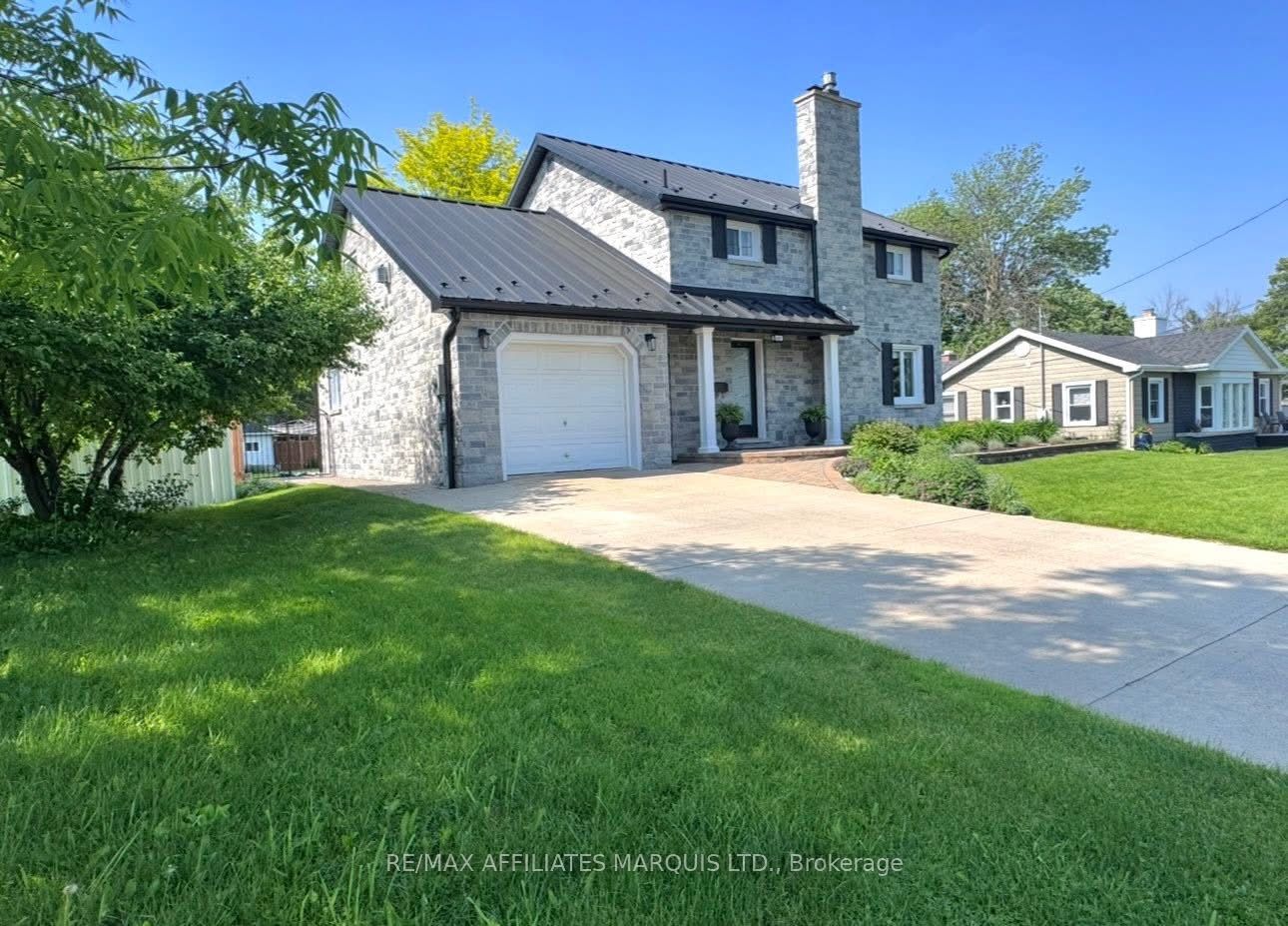 1601 Peter Street Property Photo 1
