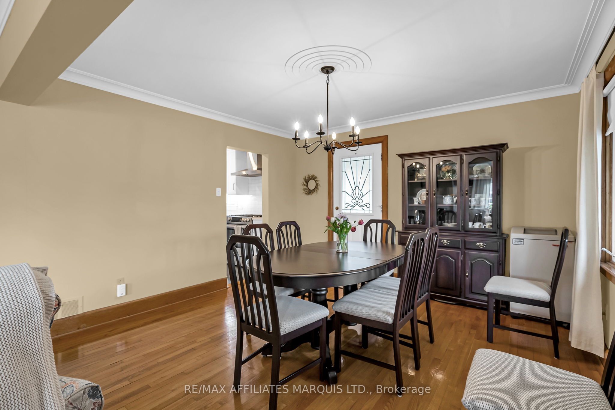 1601 Peter Street Property Photo 10