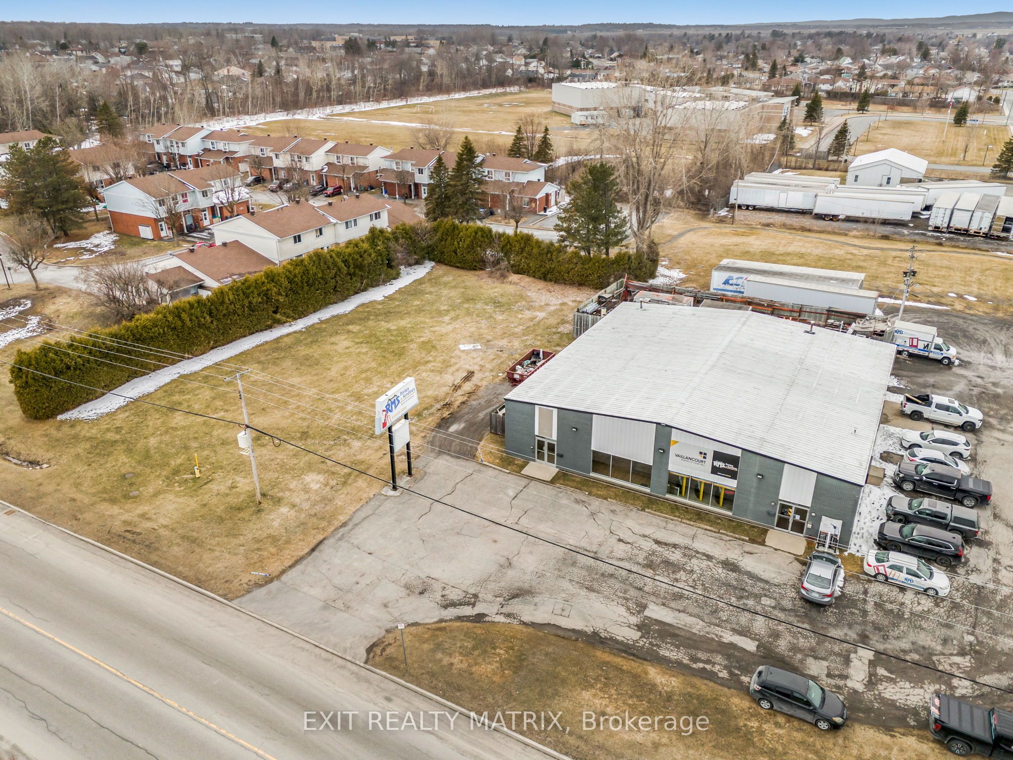 772 Cameron Street Property Photo 18