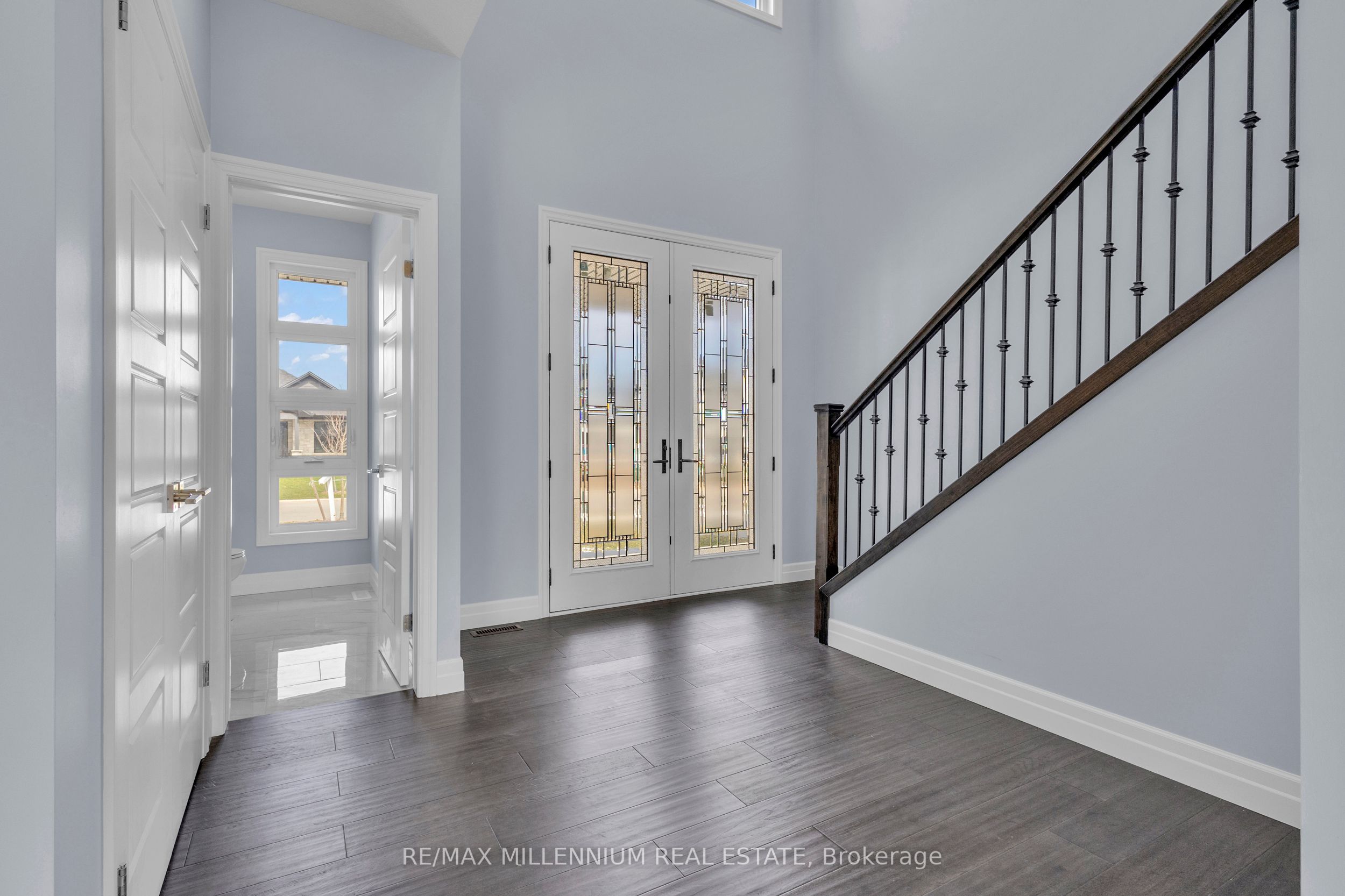 176 Foxborough Place Property Photo 8