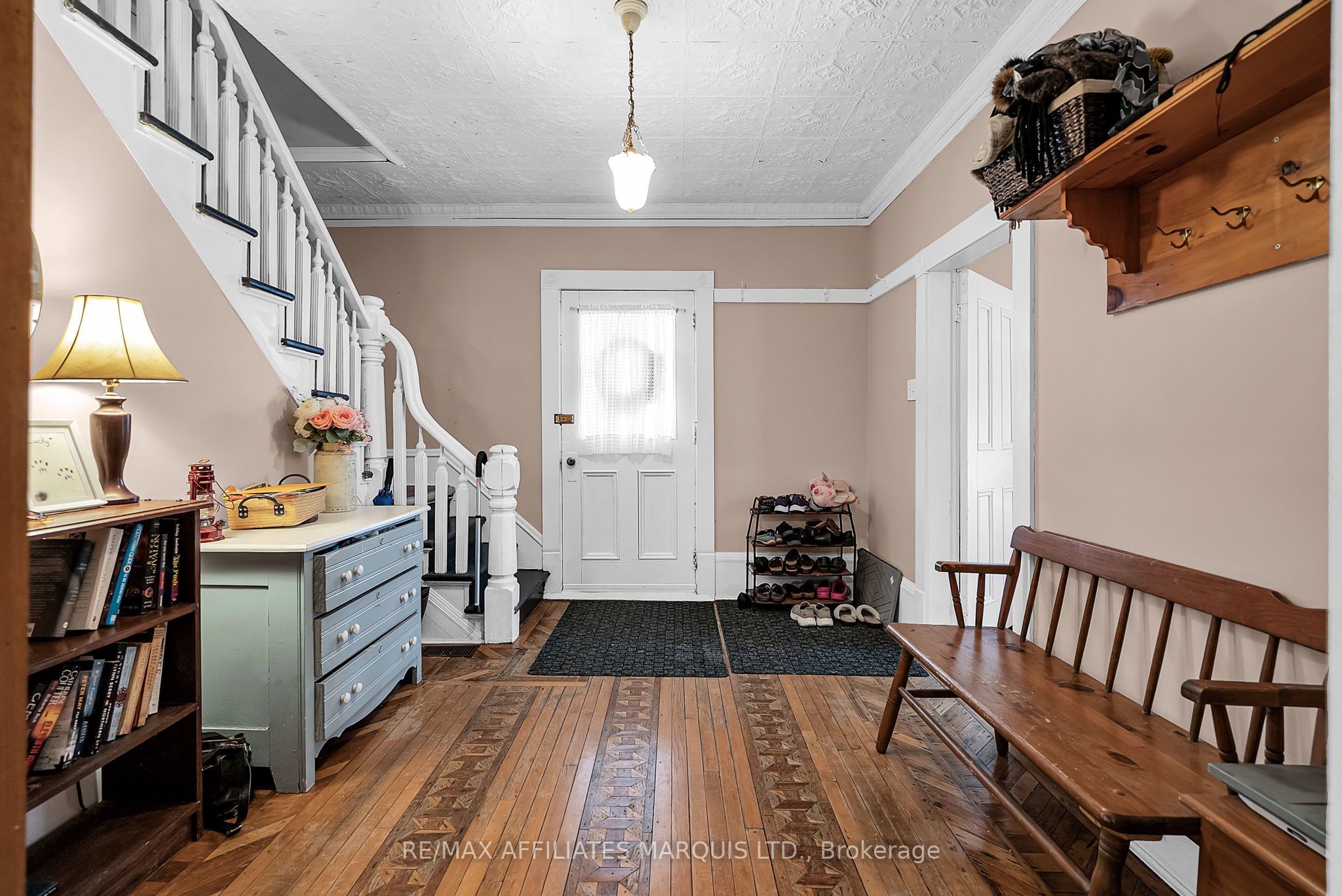 7 Spruce Street Property Photo 8