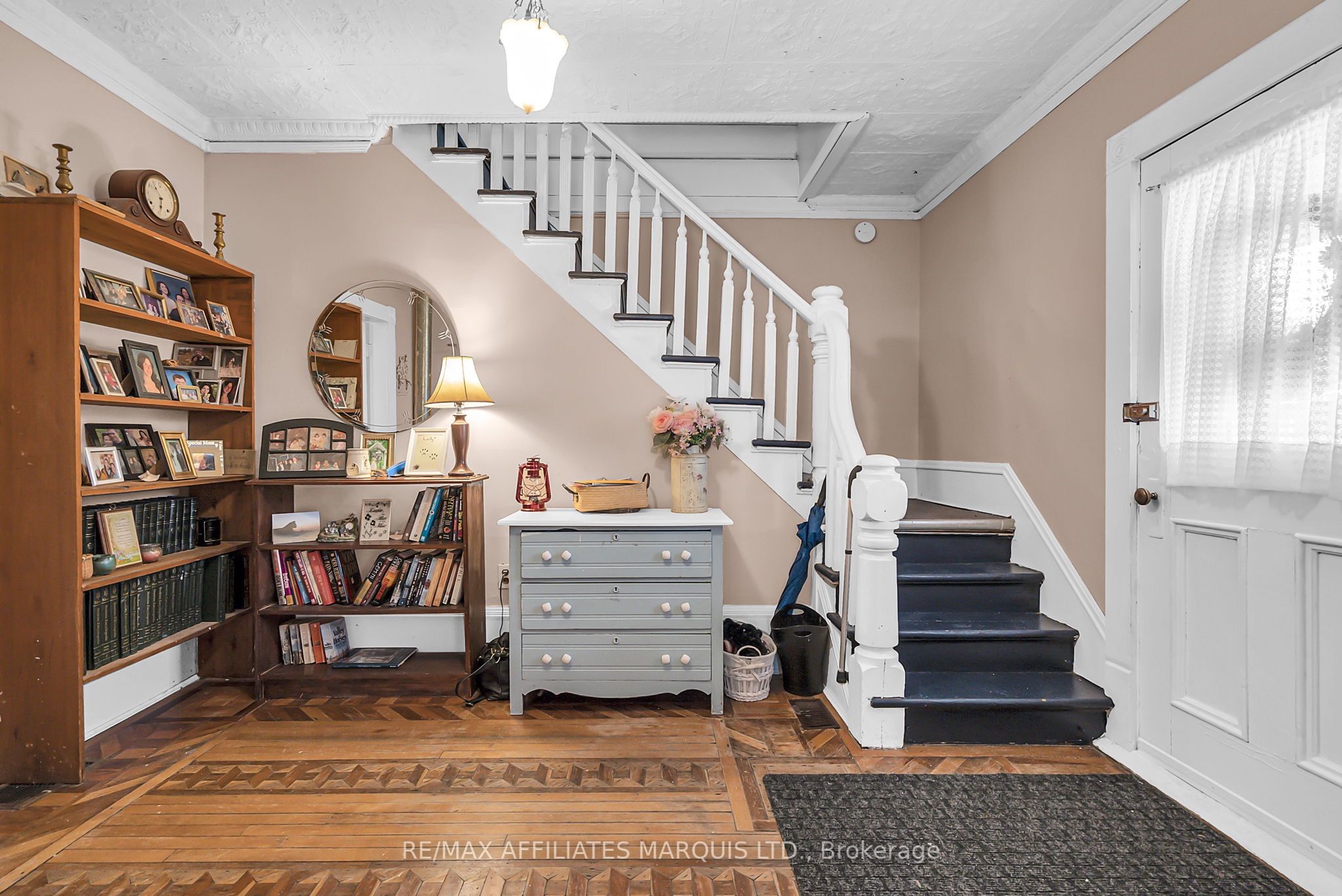 7 Spruce Street Property Photo 9
