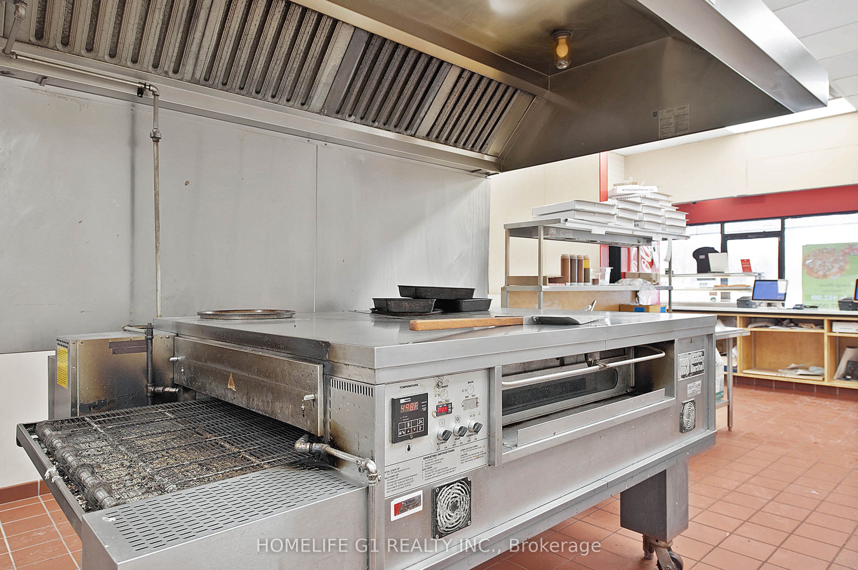 672 Woolwich Street Property Photo 15