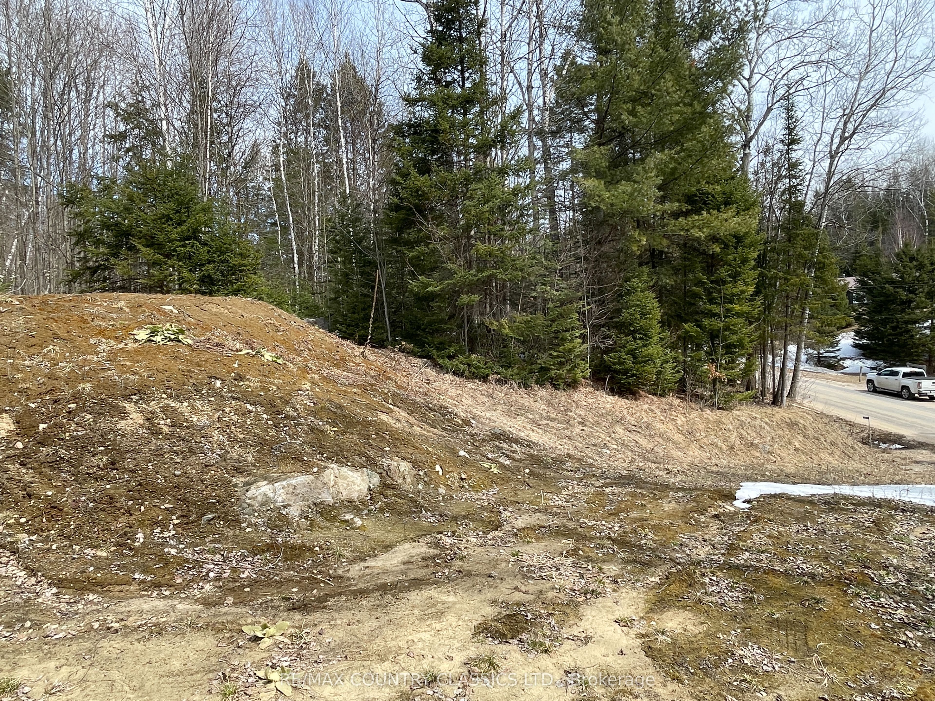 178 Gaebel Road Property Photo 8