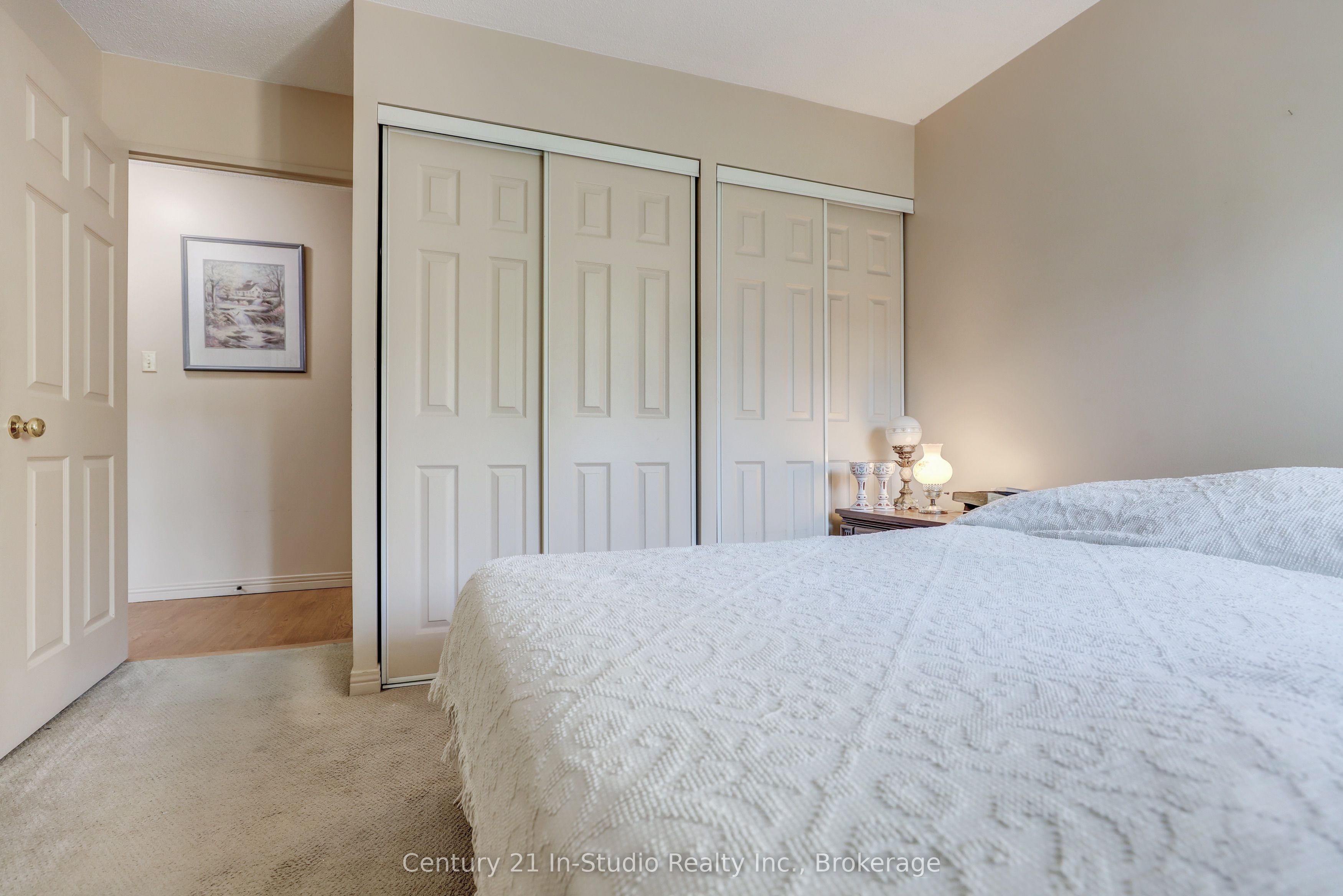 850 6th Street E 202 Property Photo 21