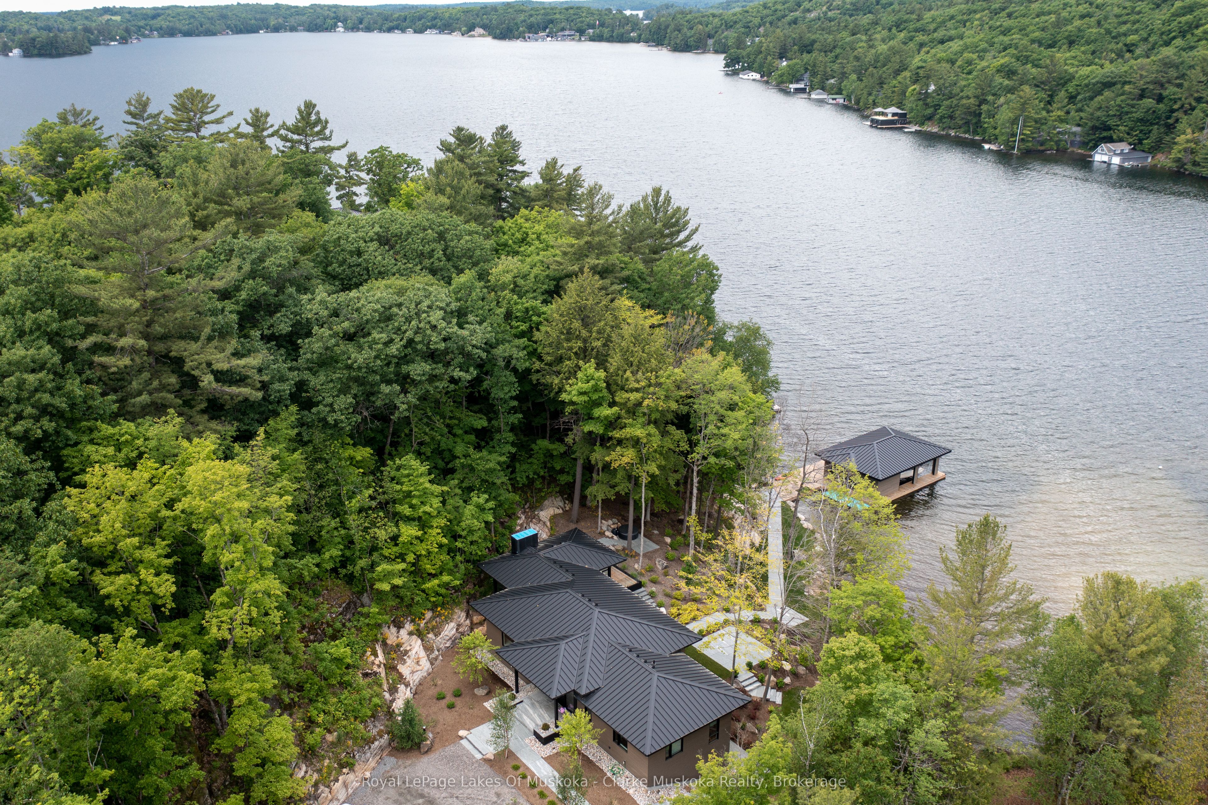 #3 - 3864 Muskoka Rd 118w Property Photo 2