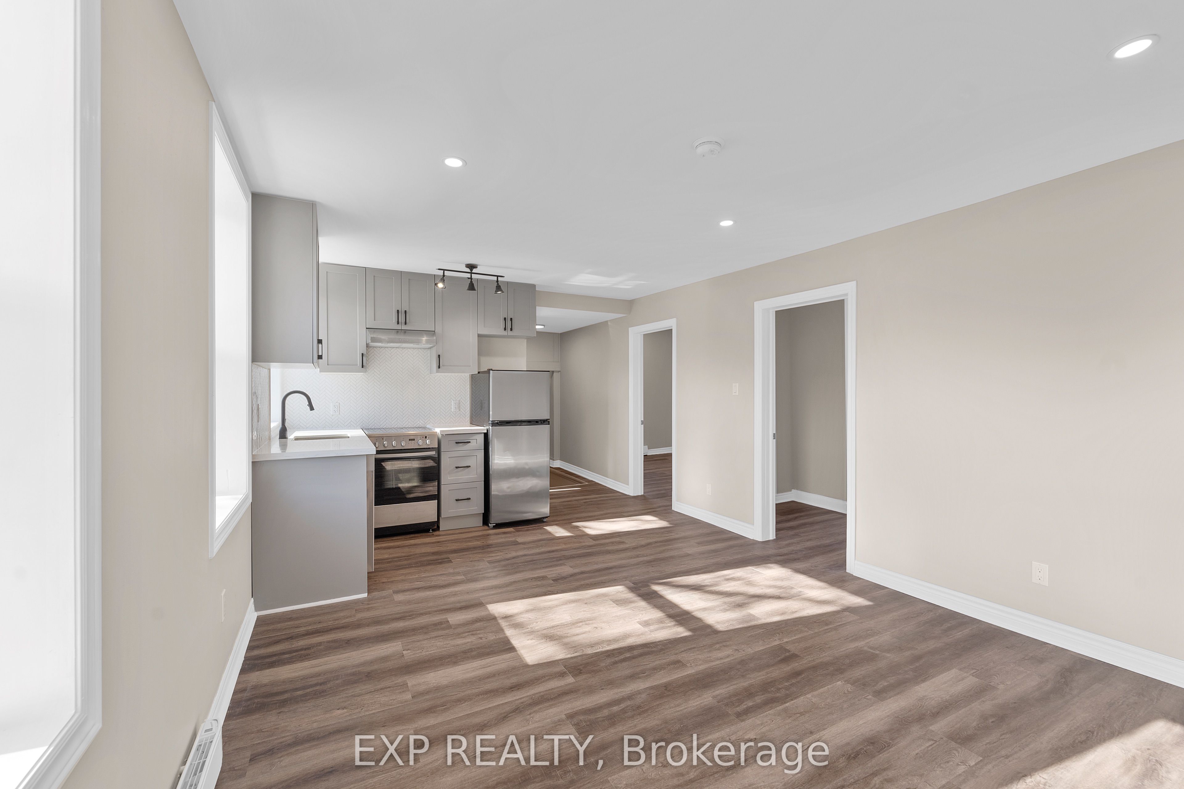 #c - 44 West Front Street Property Photo